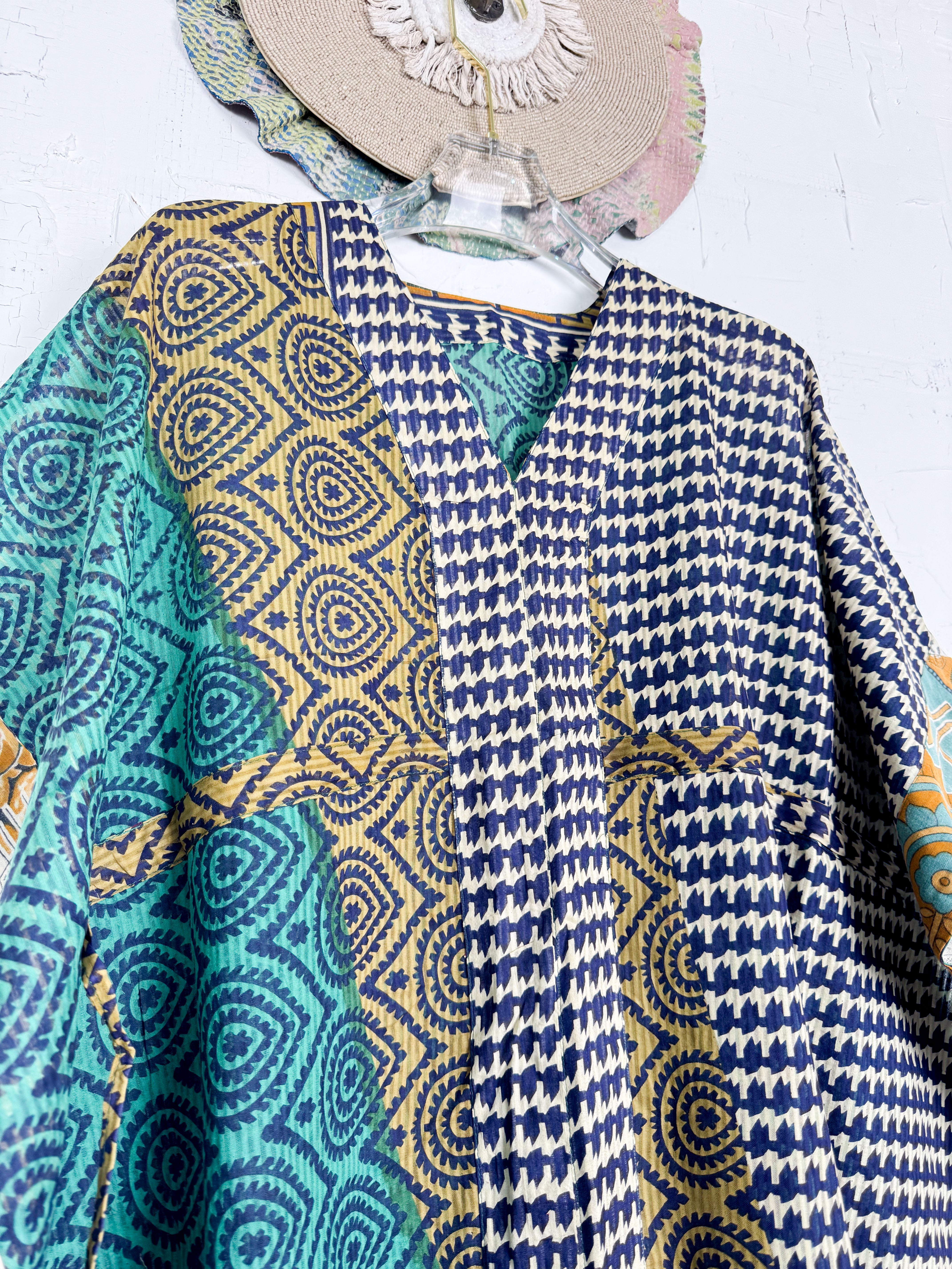 Beach kaftan - Love Protect Sustain