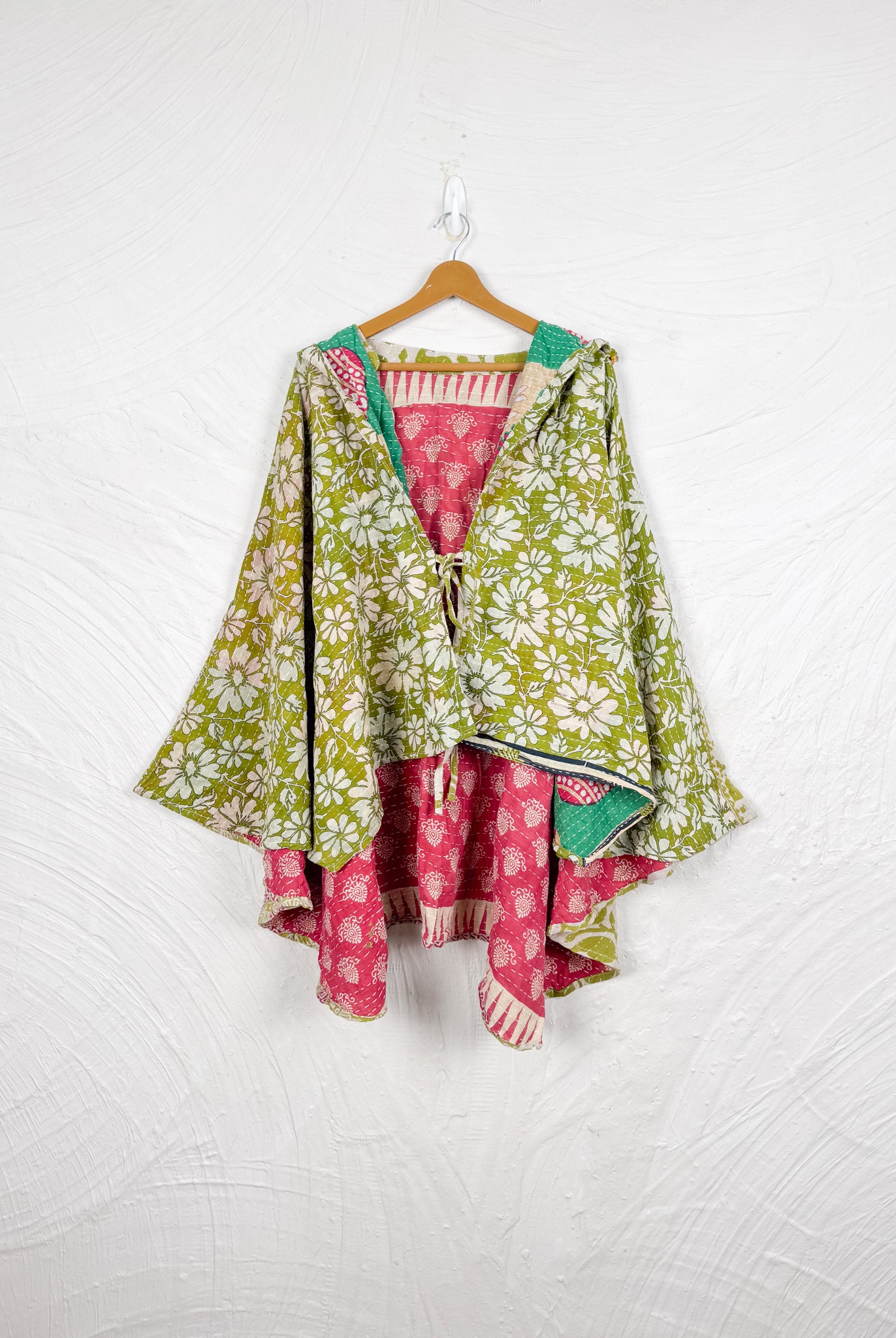 Bohemian kantha poncho - Love Protect Sustain