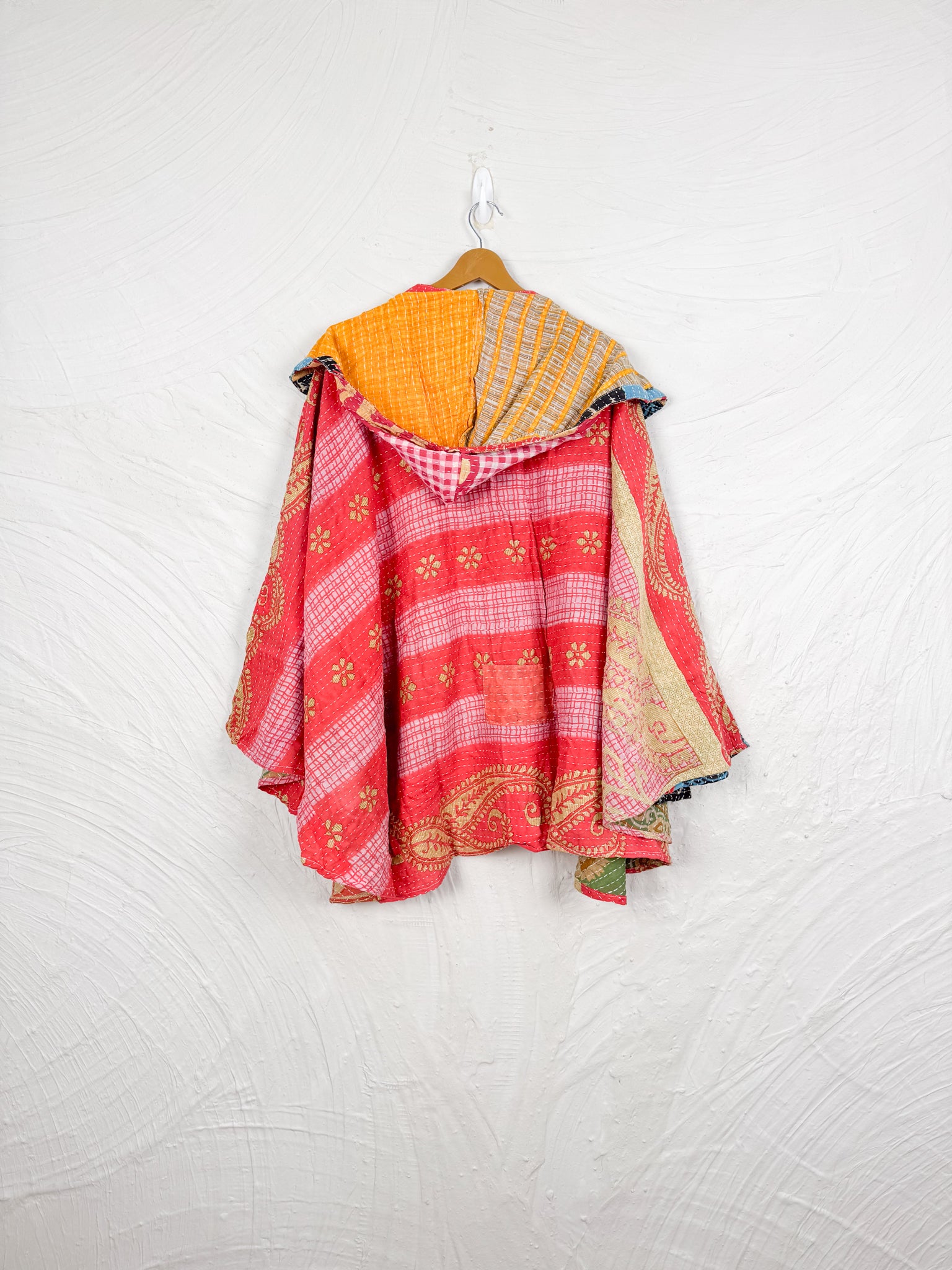 Bohemian kantha poncho - Love Protect Sustain