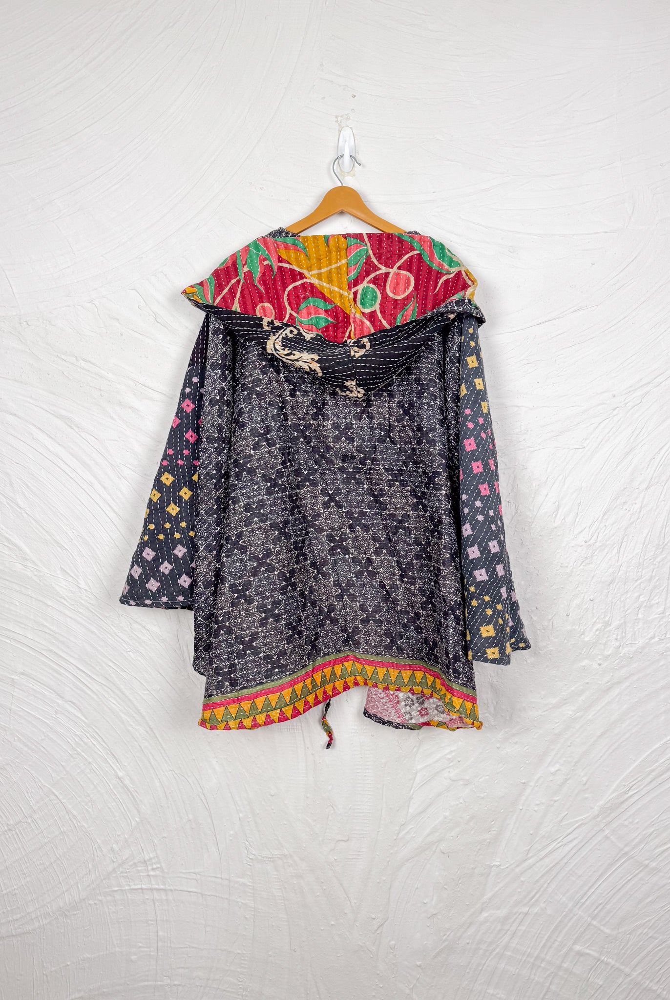 Boho kantha poncho - Love Protect Sustain