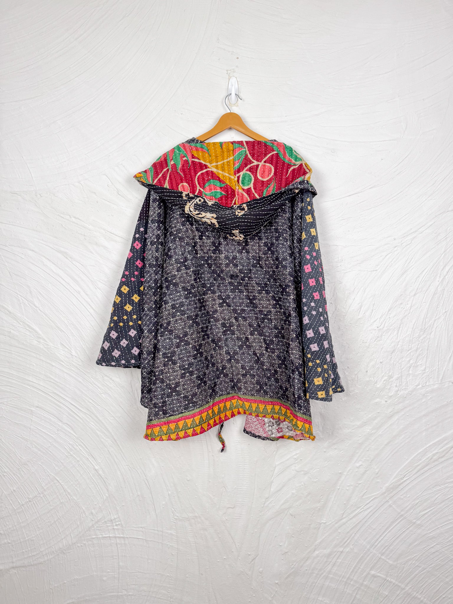 Boho kantha poncho - Love Protect Sustain