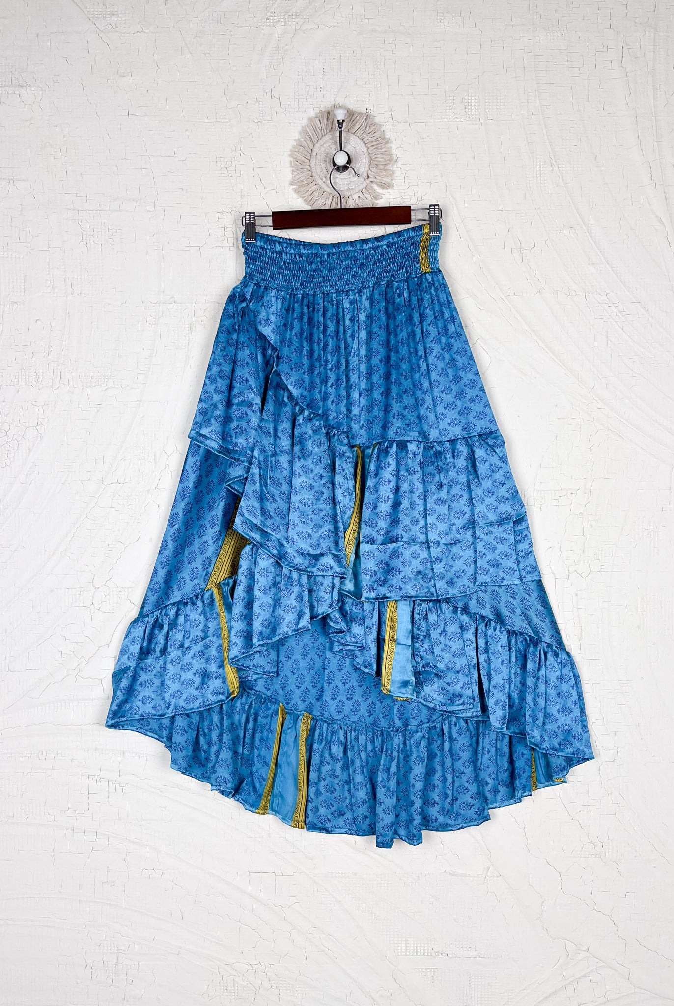 Bohotieredsilkskirt - Love Protect Sustain