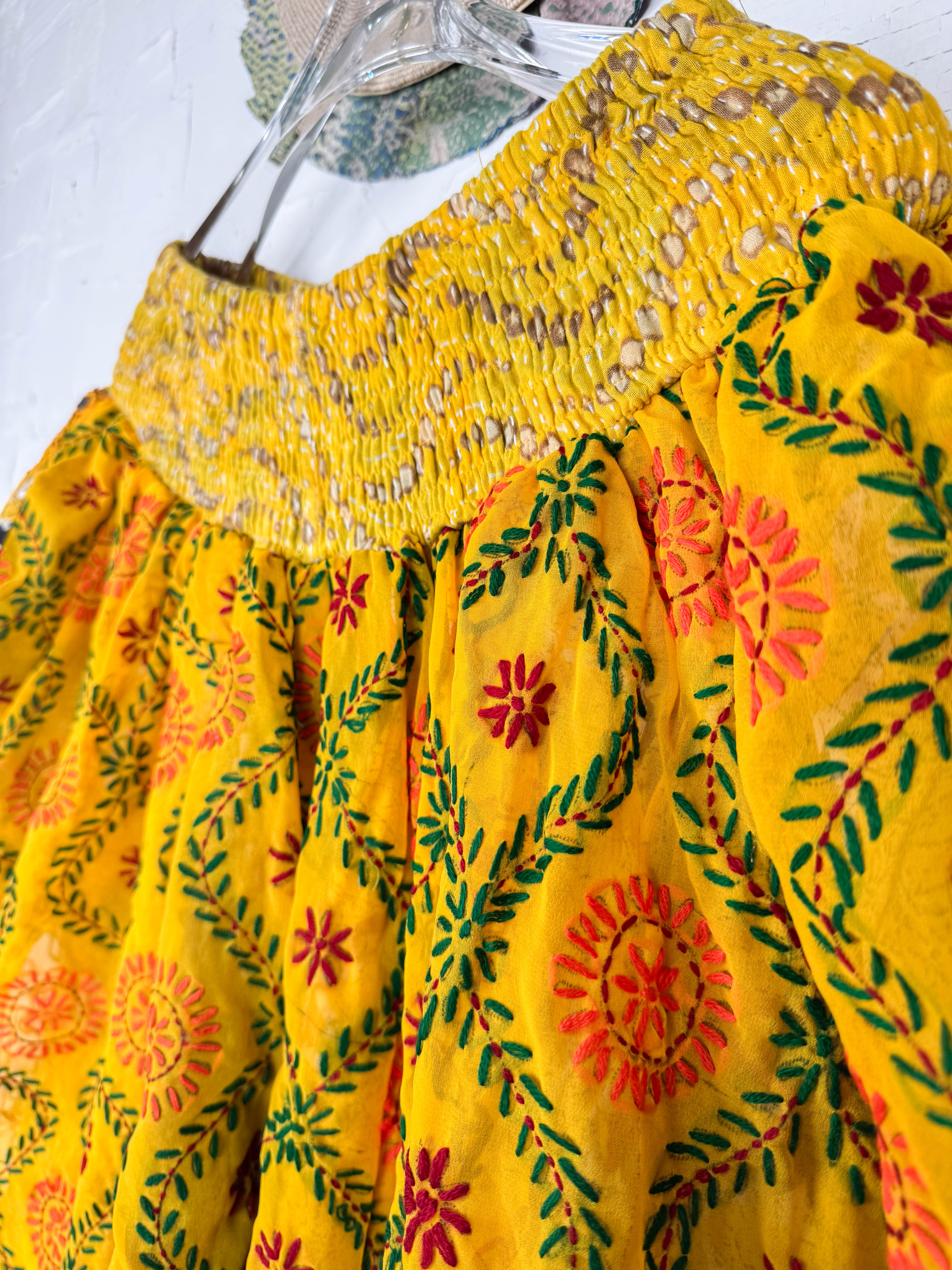 Boho yoga travel pants embroidered - Love Protect Sustain