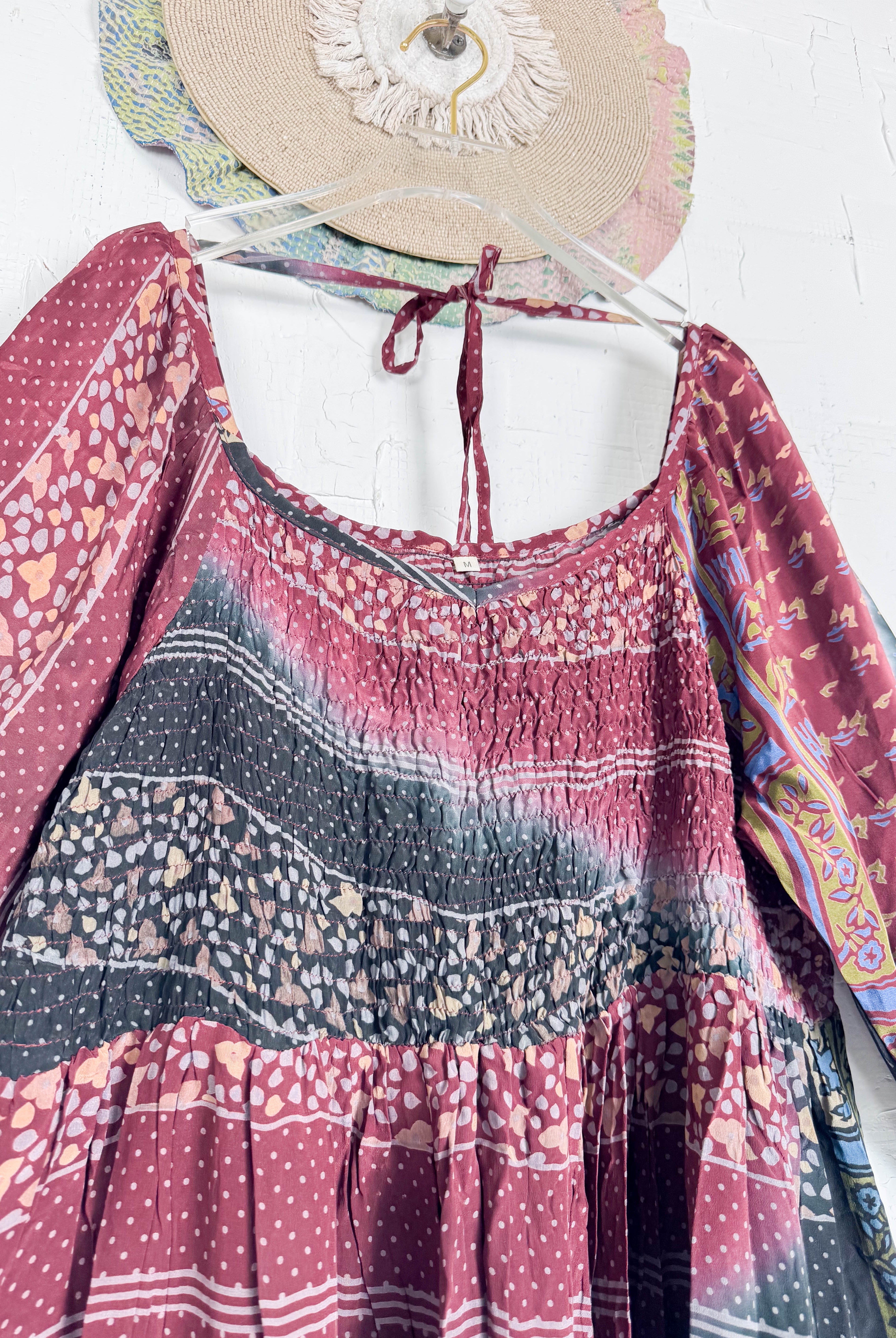 Casual knee-length dress - Love Protect Sustain