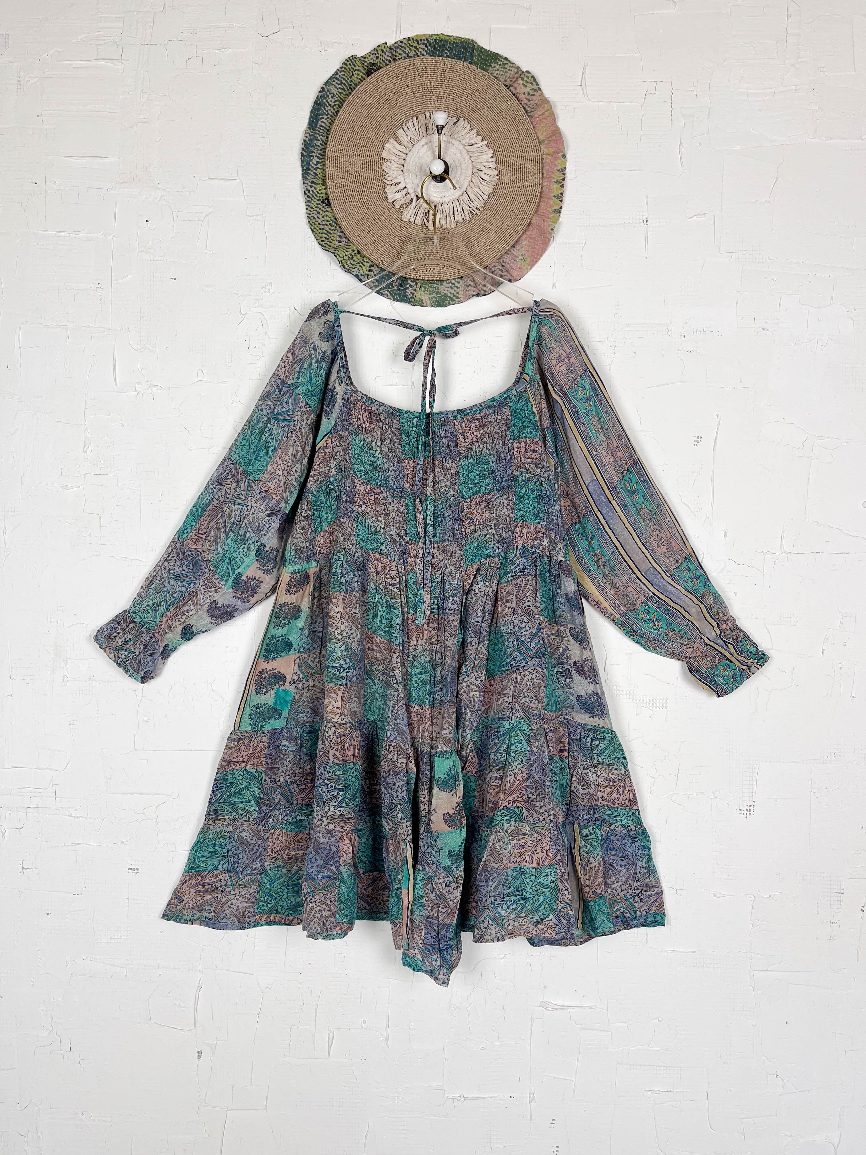 Casual knee-length dress - Love Protect Sustain