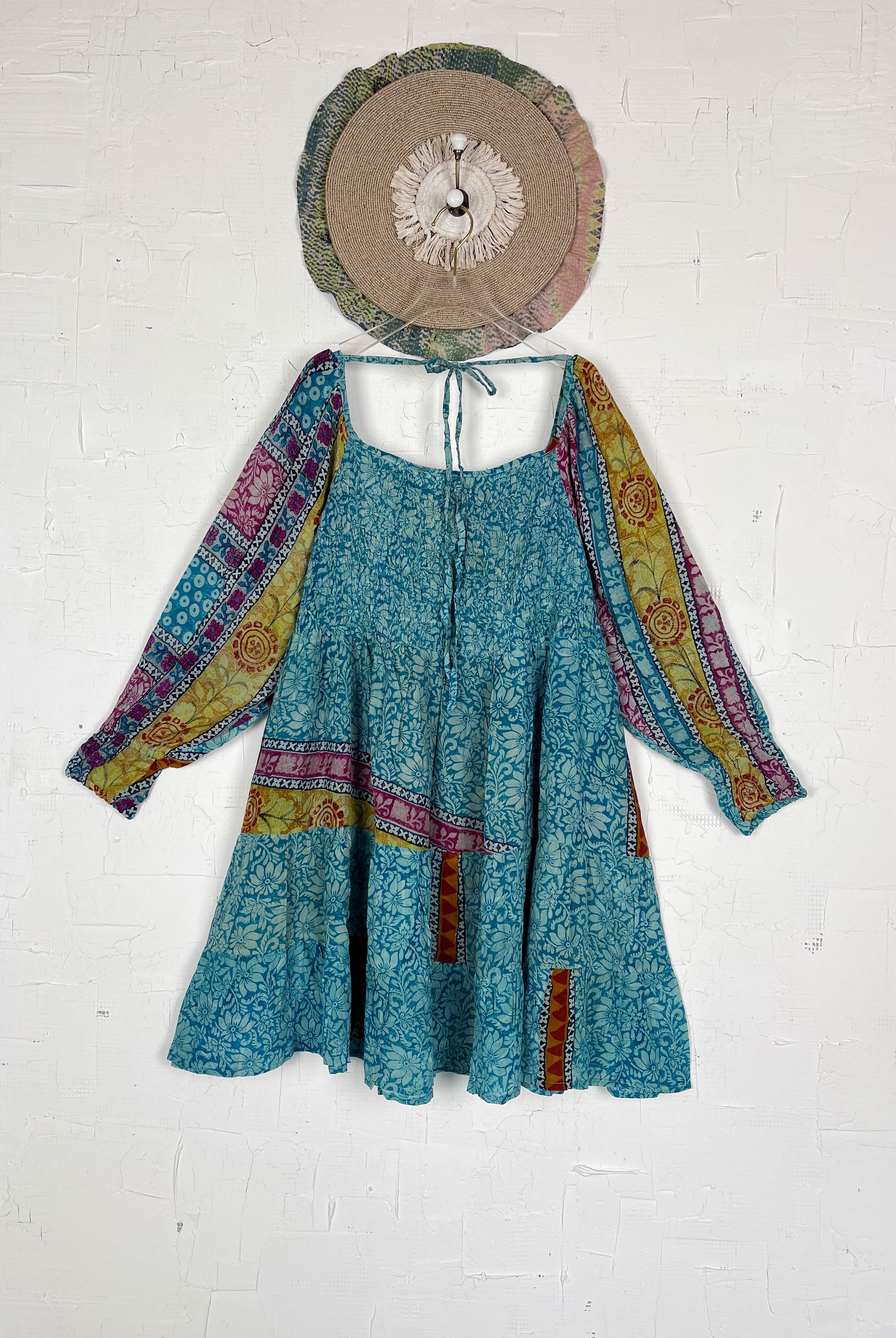 Casual knee-length dress - Love Protect Sustain