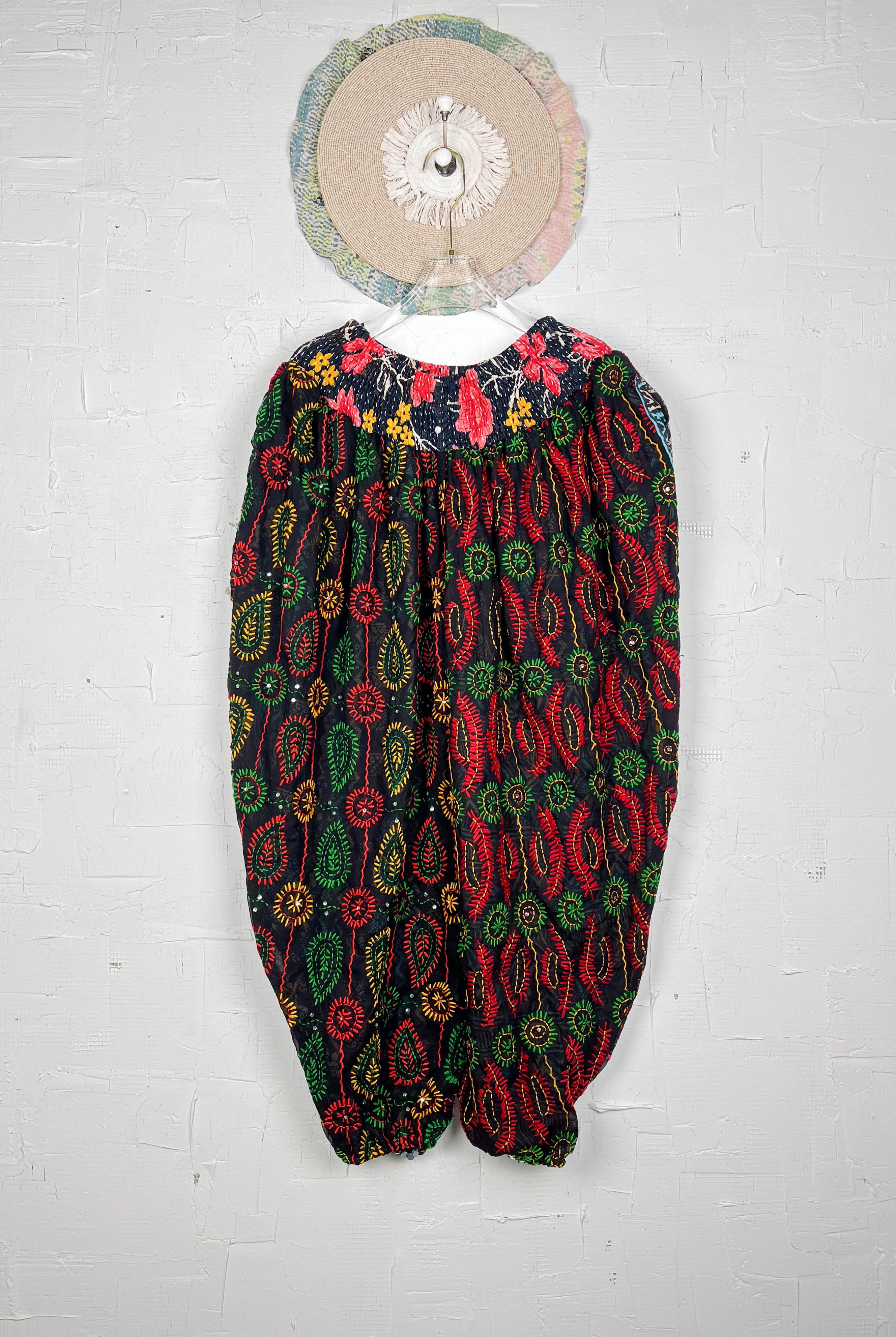 Comfortable embroidered pants- Love Protect Sustain