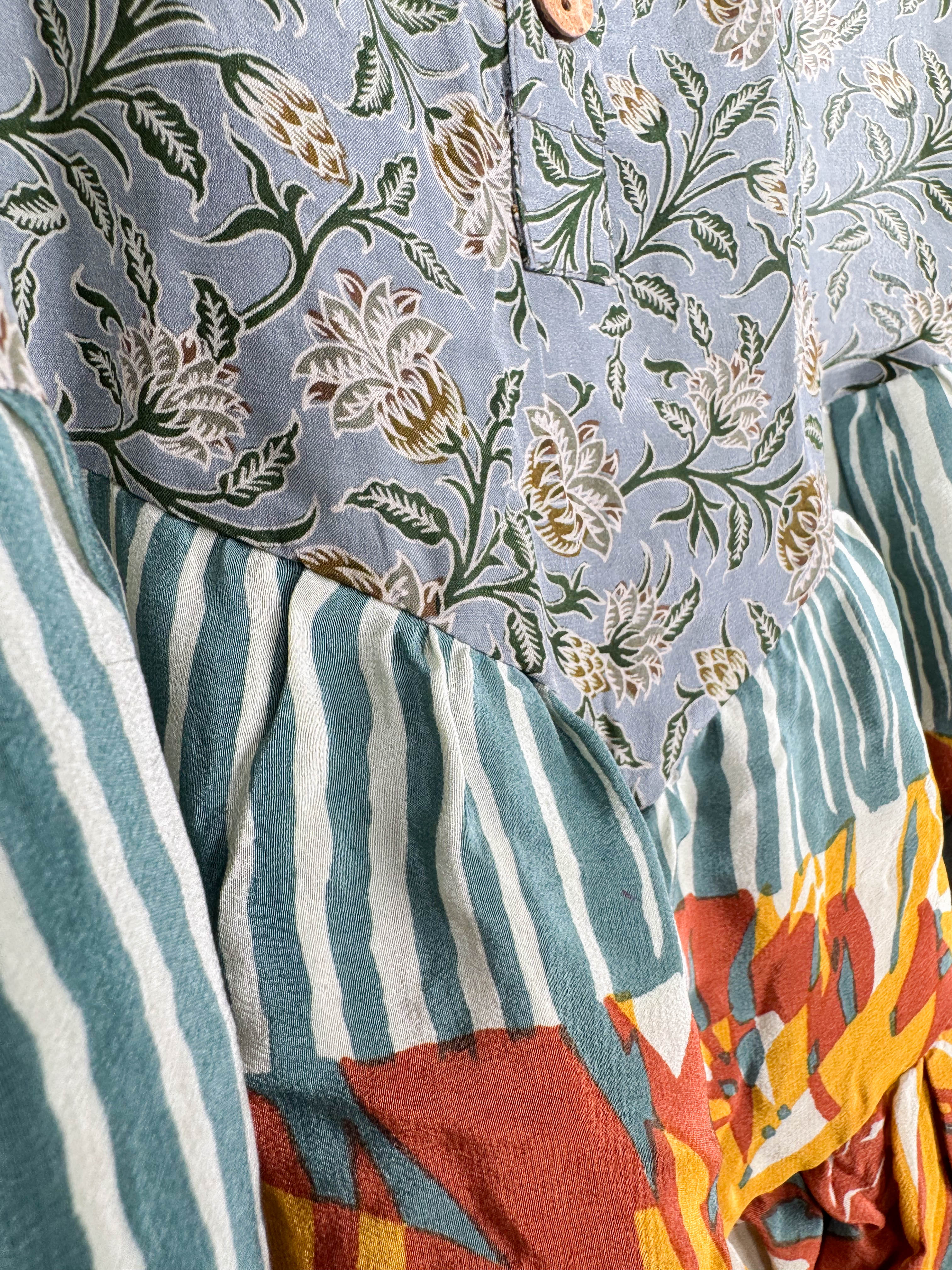 Crepe silk vintage - Love Protect Sustain