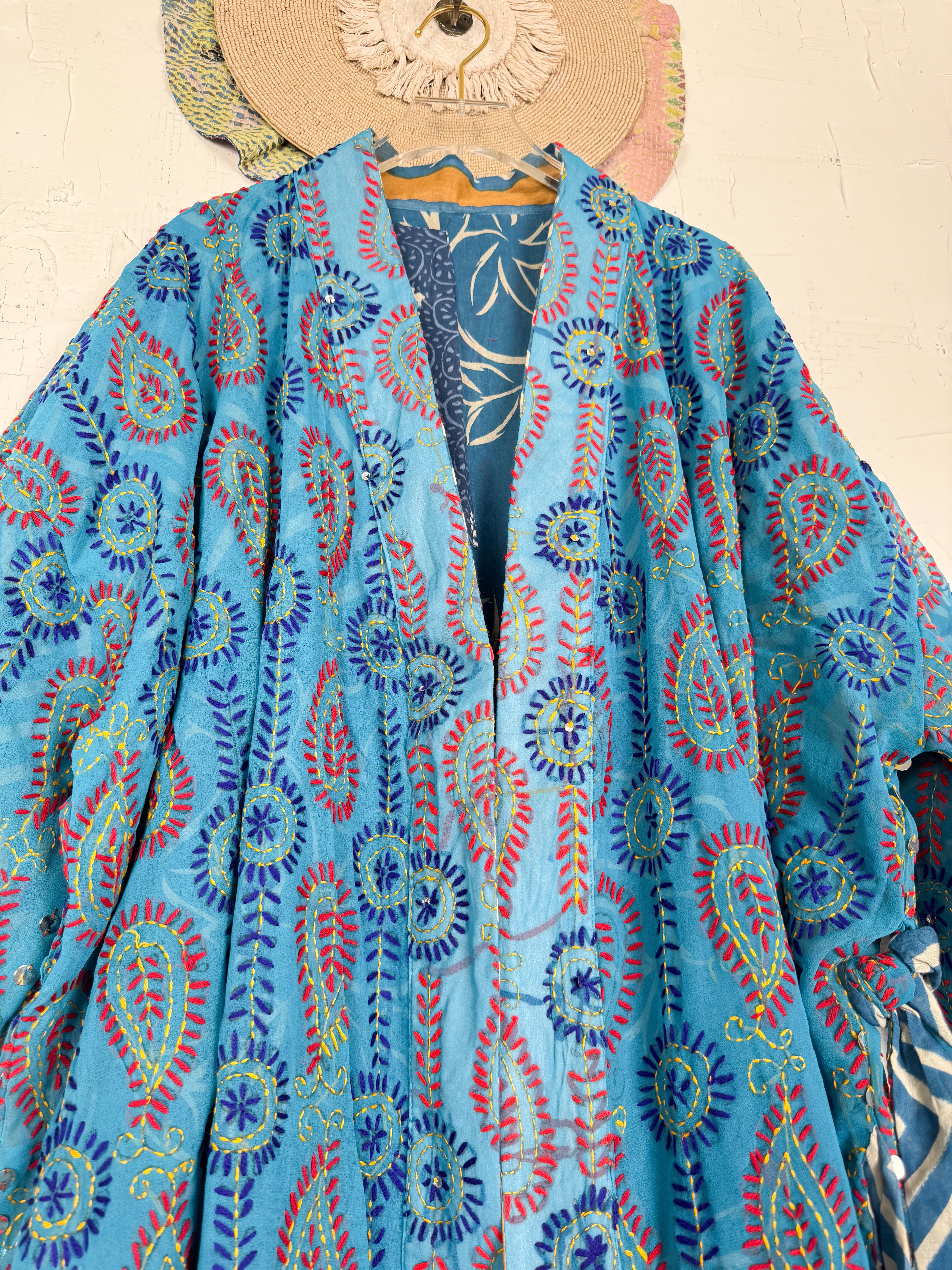 Embroidered kimono - Love Protect Sustain