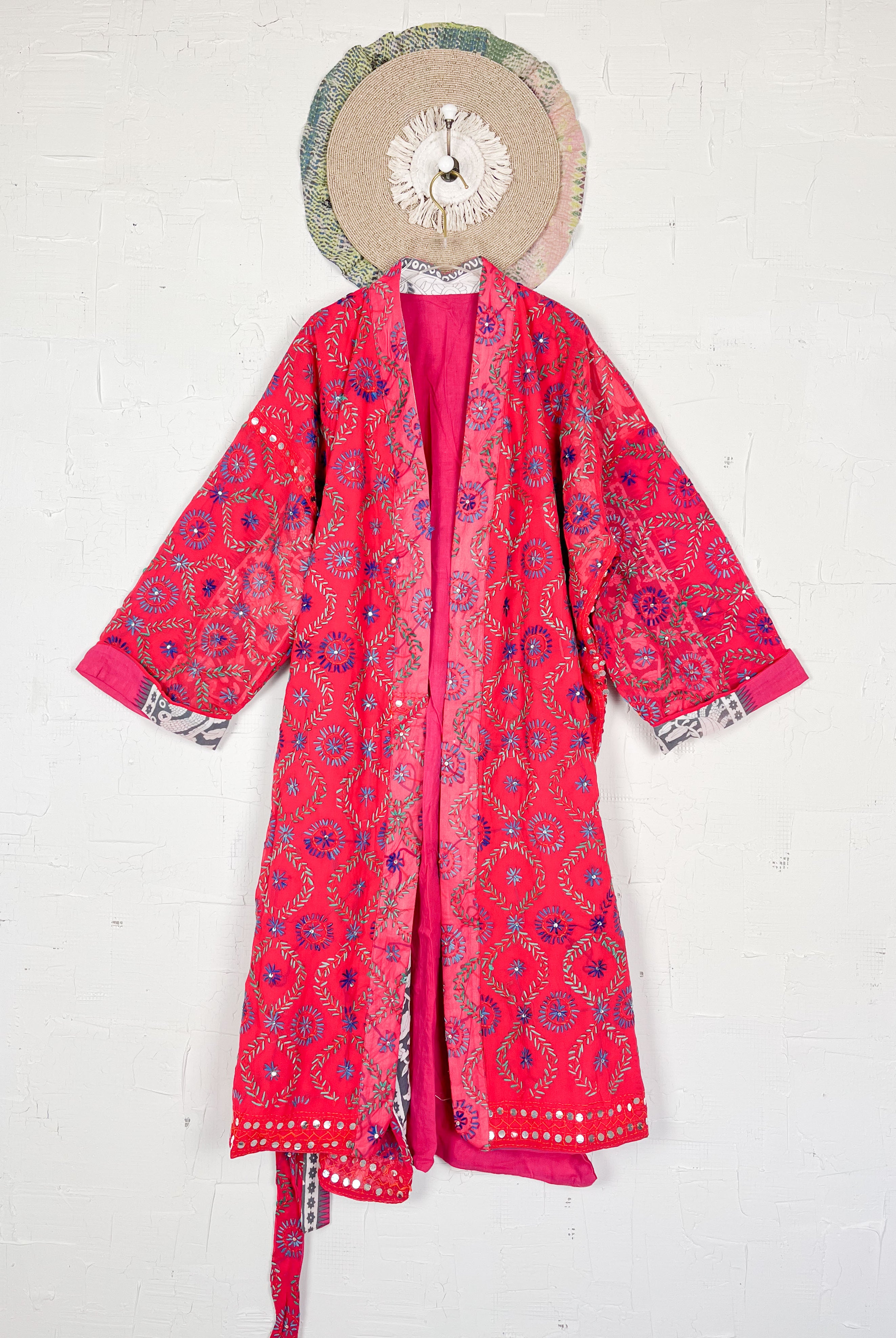 Embroidered kimono - Love Protect Sustain