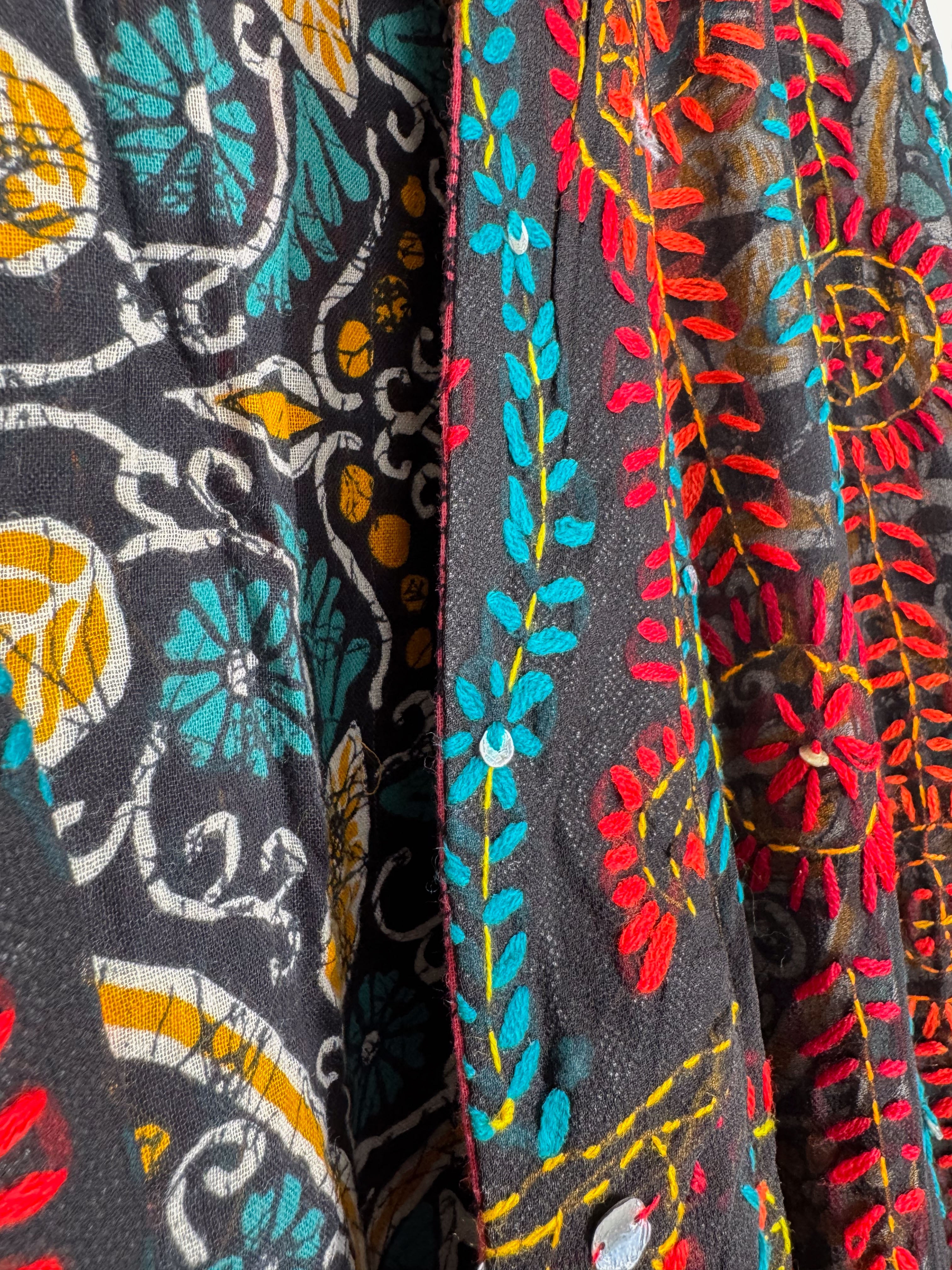 Embroidery Robe - Love Protect Sustain