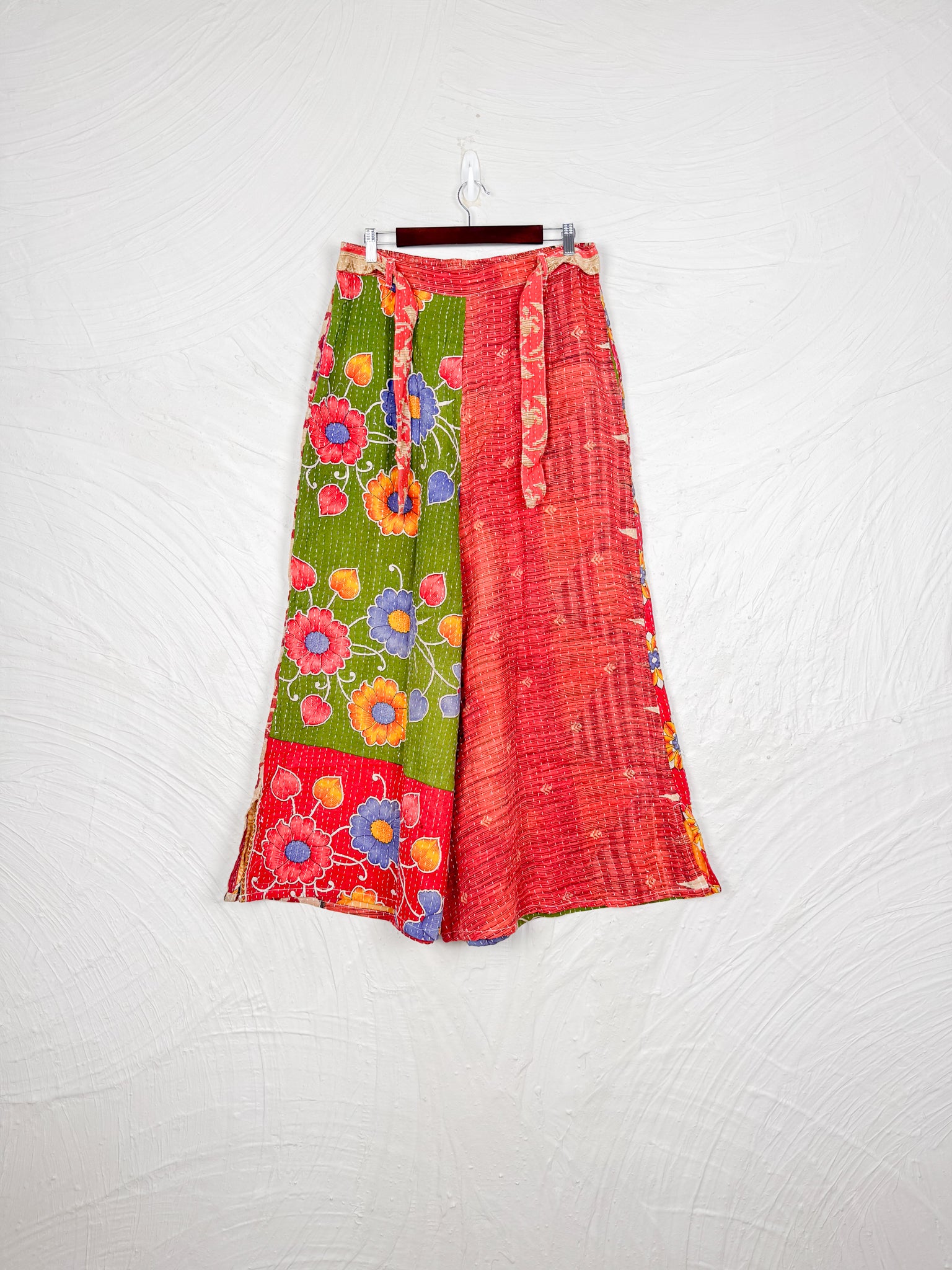 Floral Kanths Pants - Love Protect Sustain