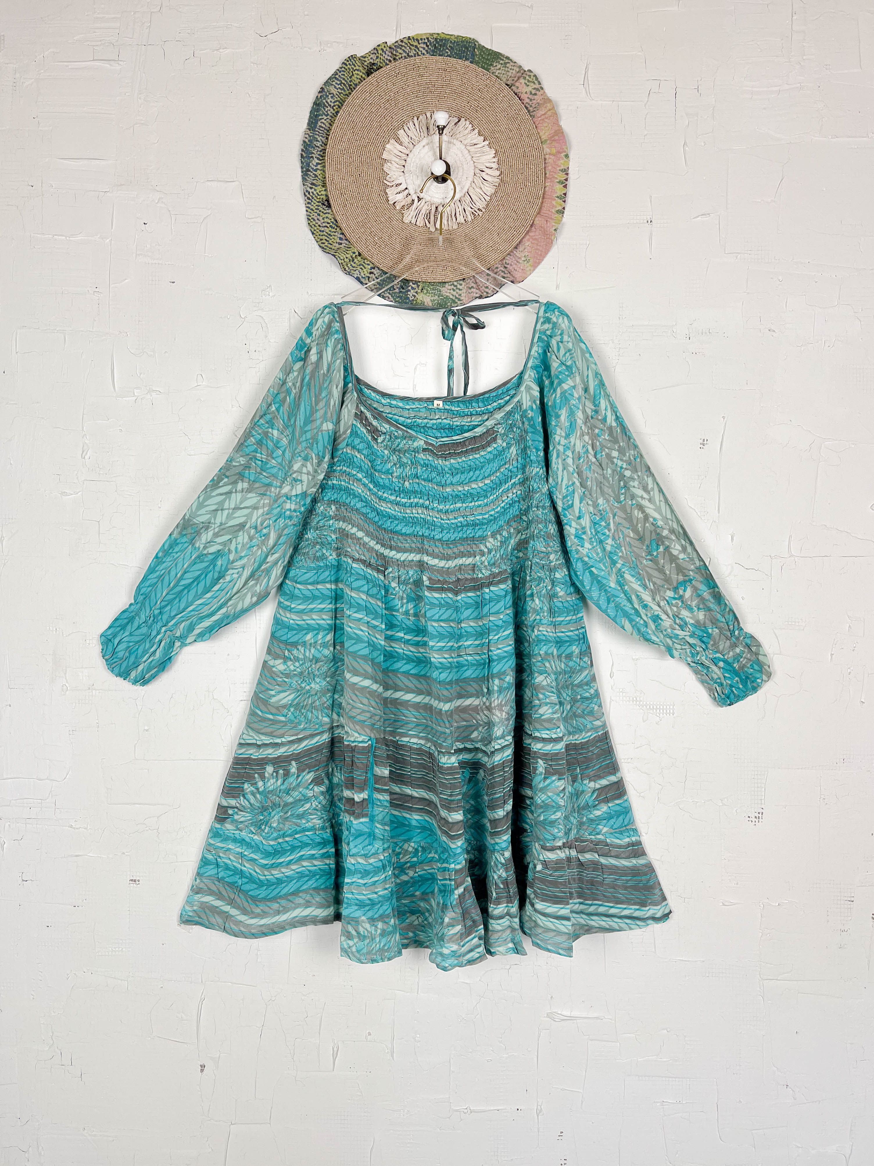 Flowy sleeve dress - Love Protect Sustain