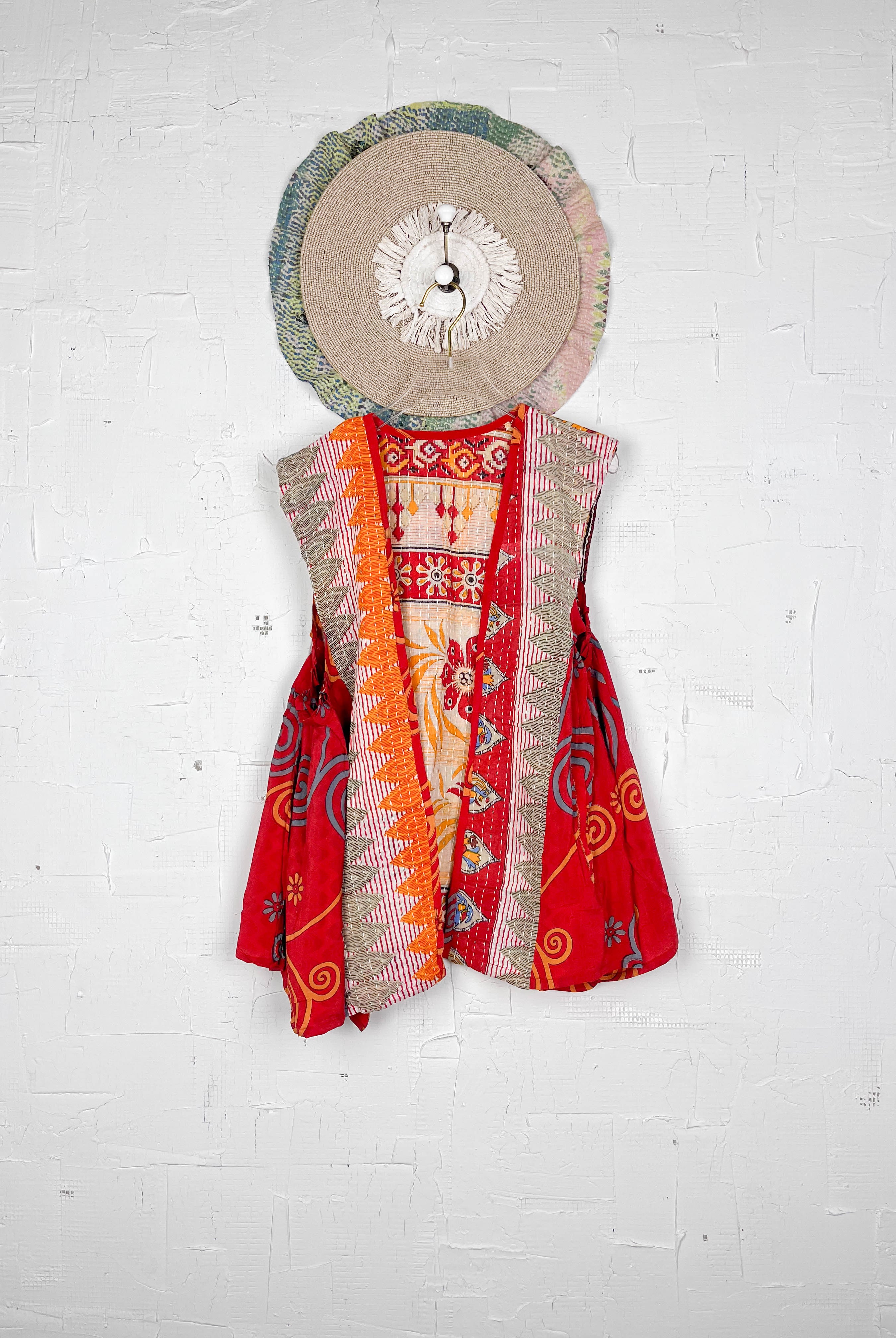 Geometric Top - Love Protect Sustain