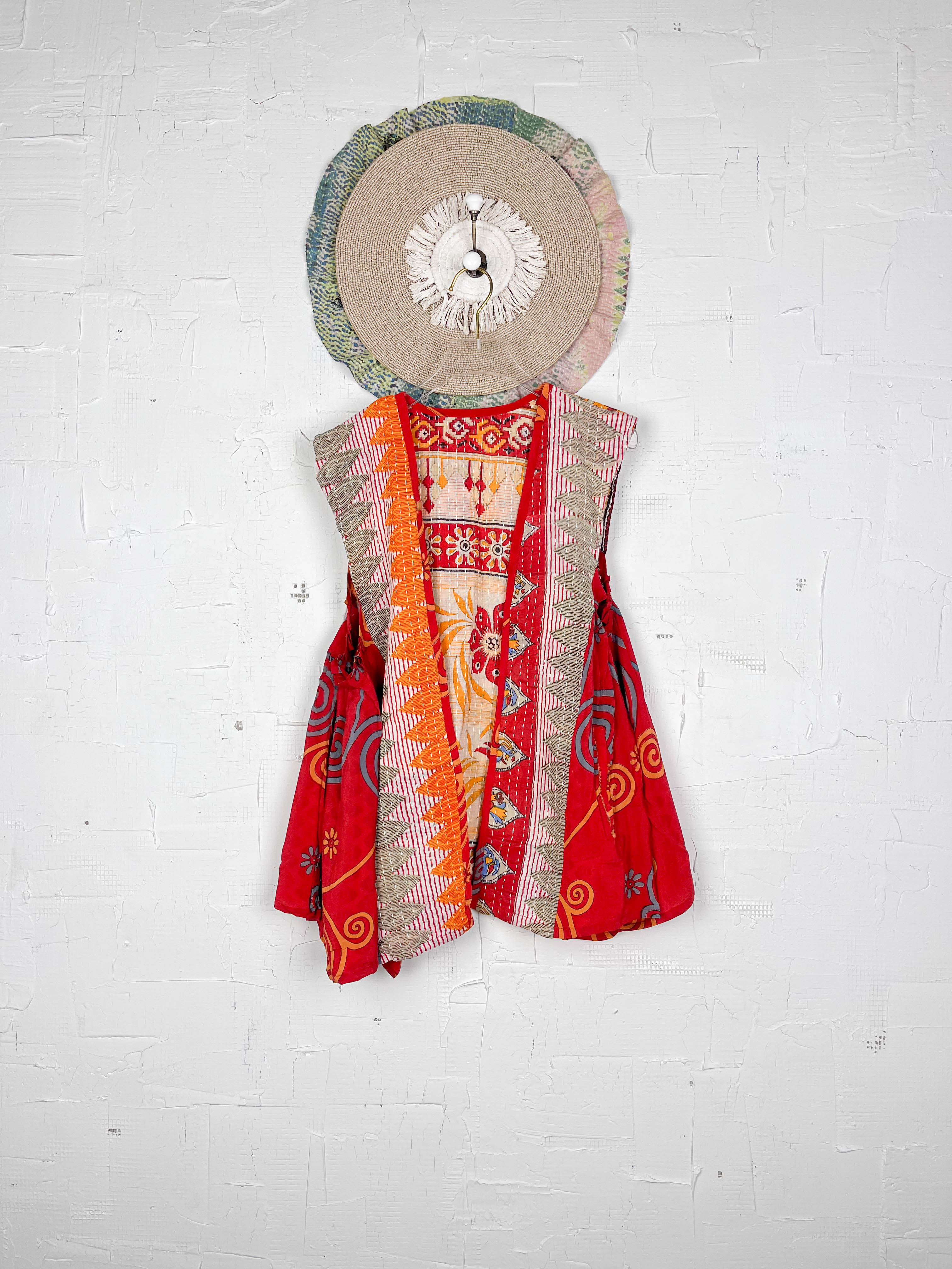 Geometric Top - Love Protect Sustain