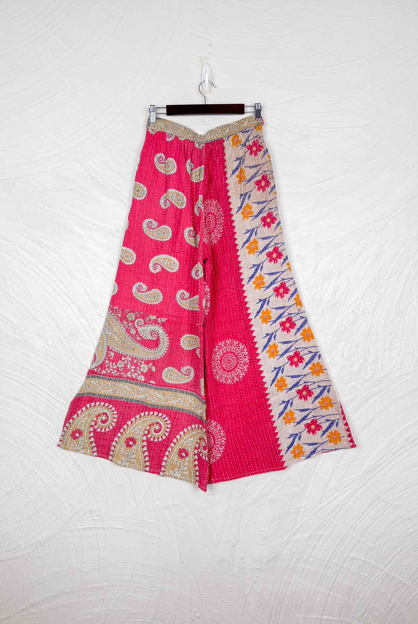 Kantha Yoga Pants - Love Protect Sustain