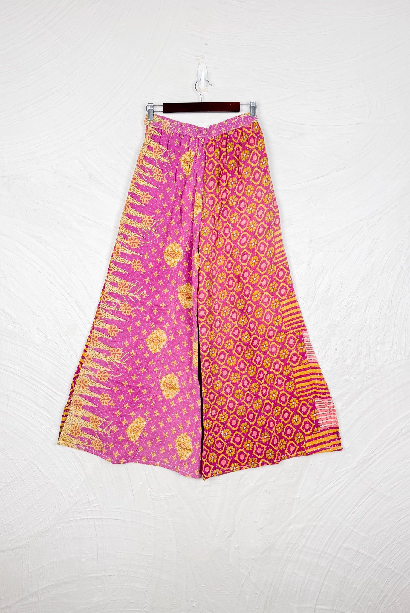 Kantha Yoga Pants - Love Protect Sustain