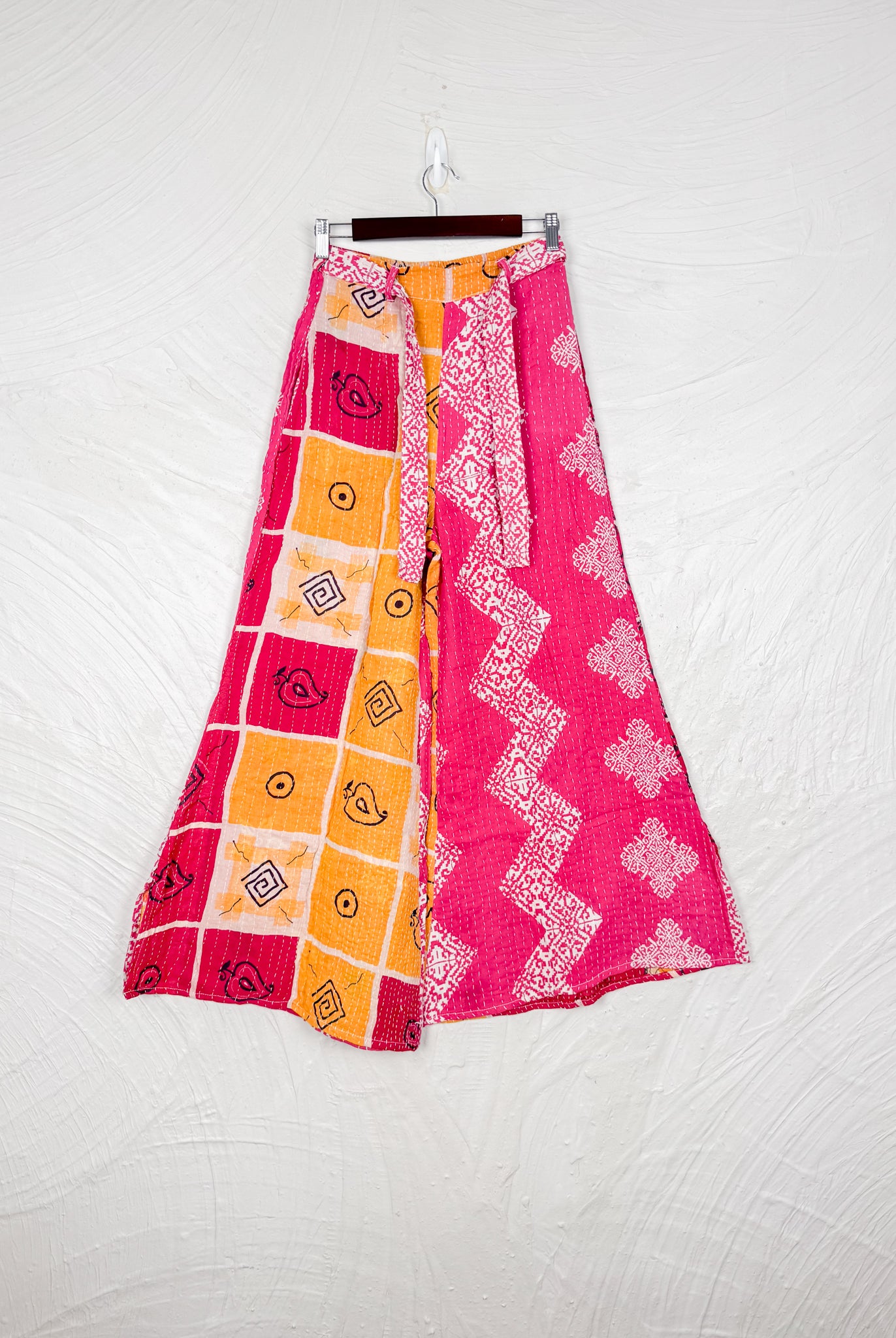 Kantha Yoga Pants - Love Protect Sustain