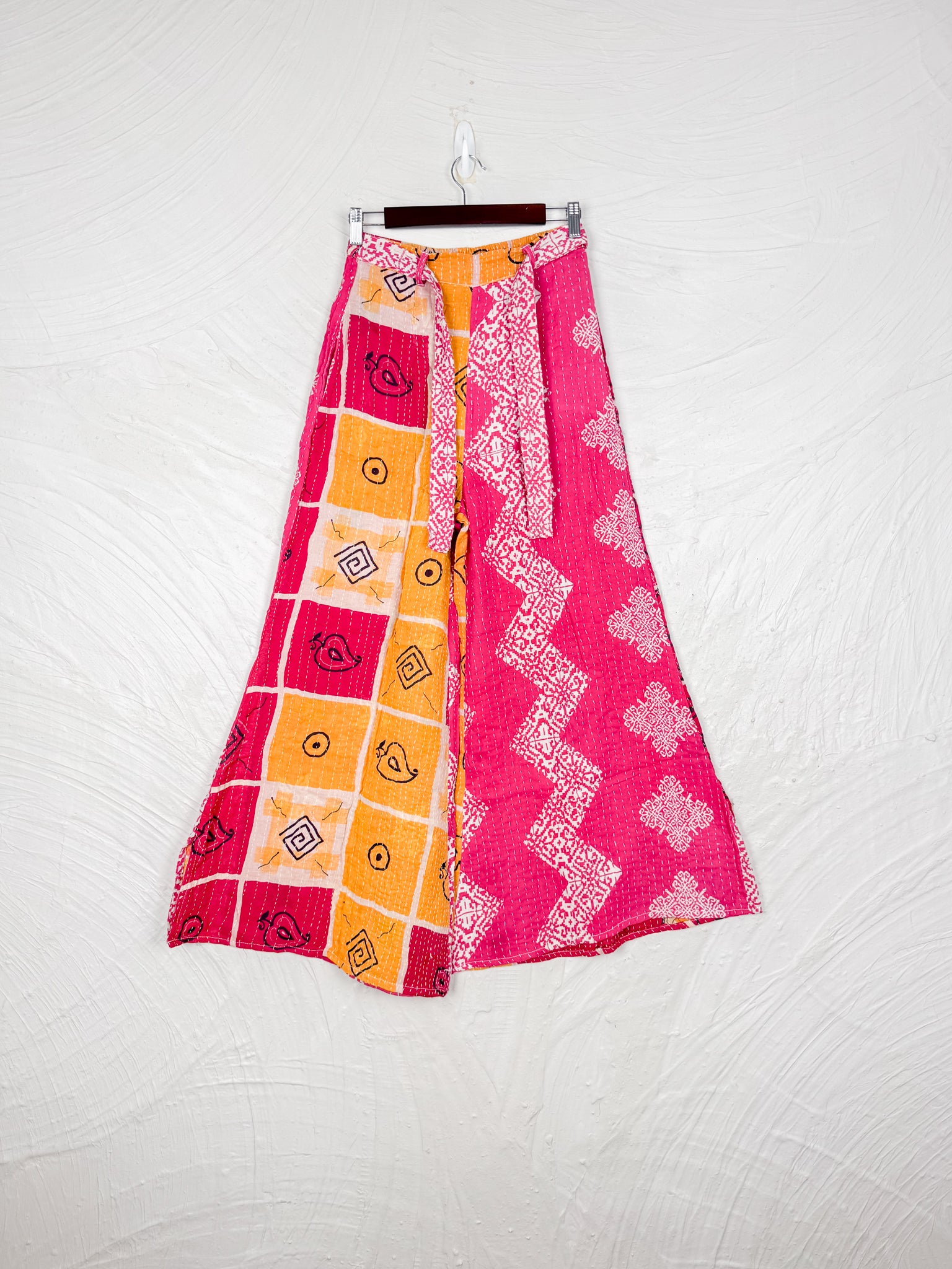 Kantha Yoga Pants - Love Protect Sustain