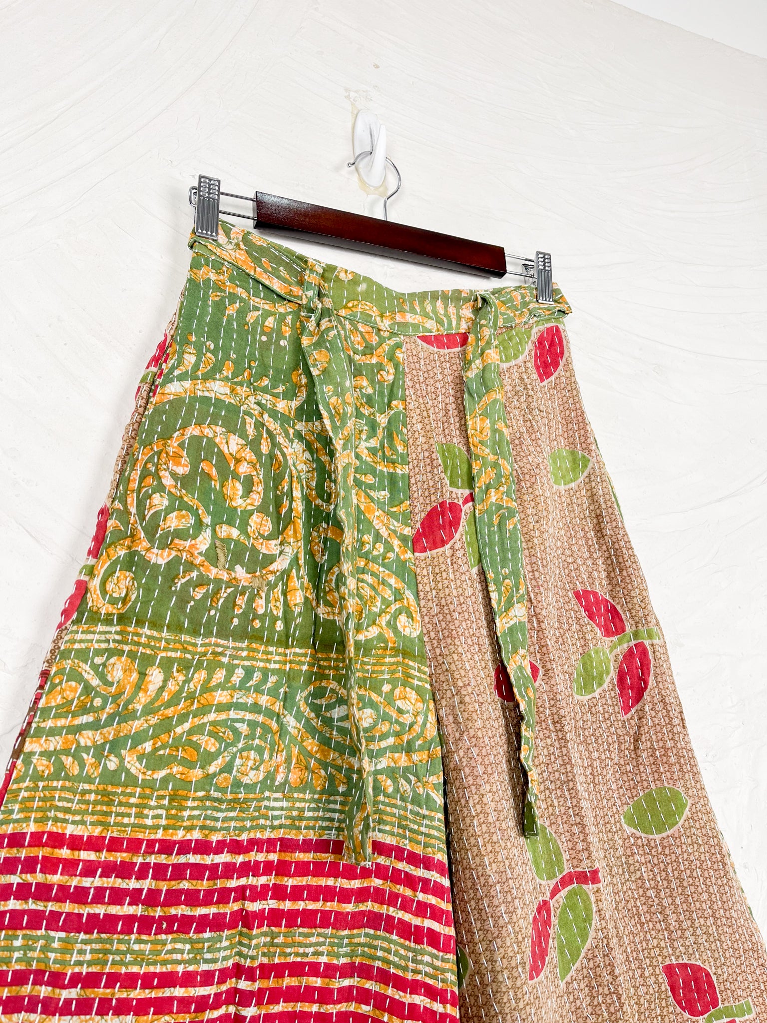 Kantha Yoga Pants - Love Protect Sustain