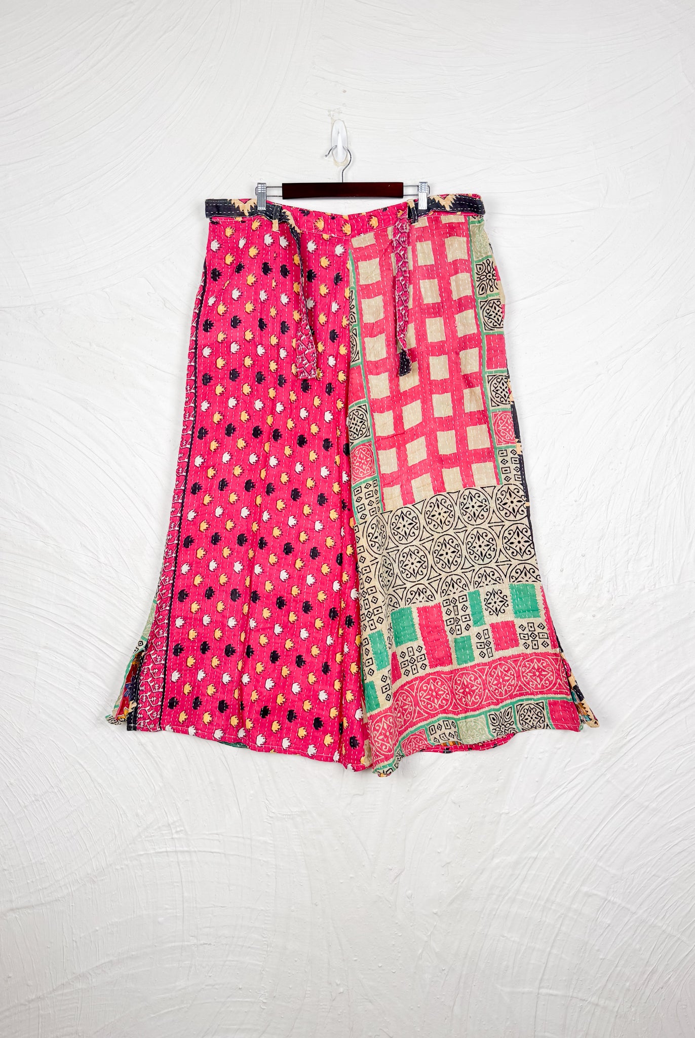 Kantha pants - Love Protect Sustain
