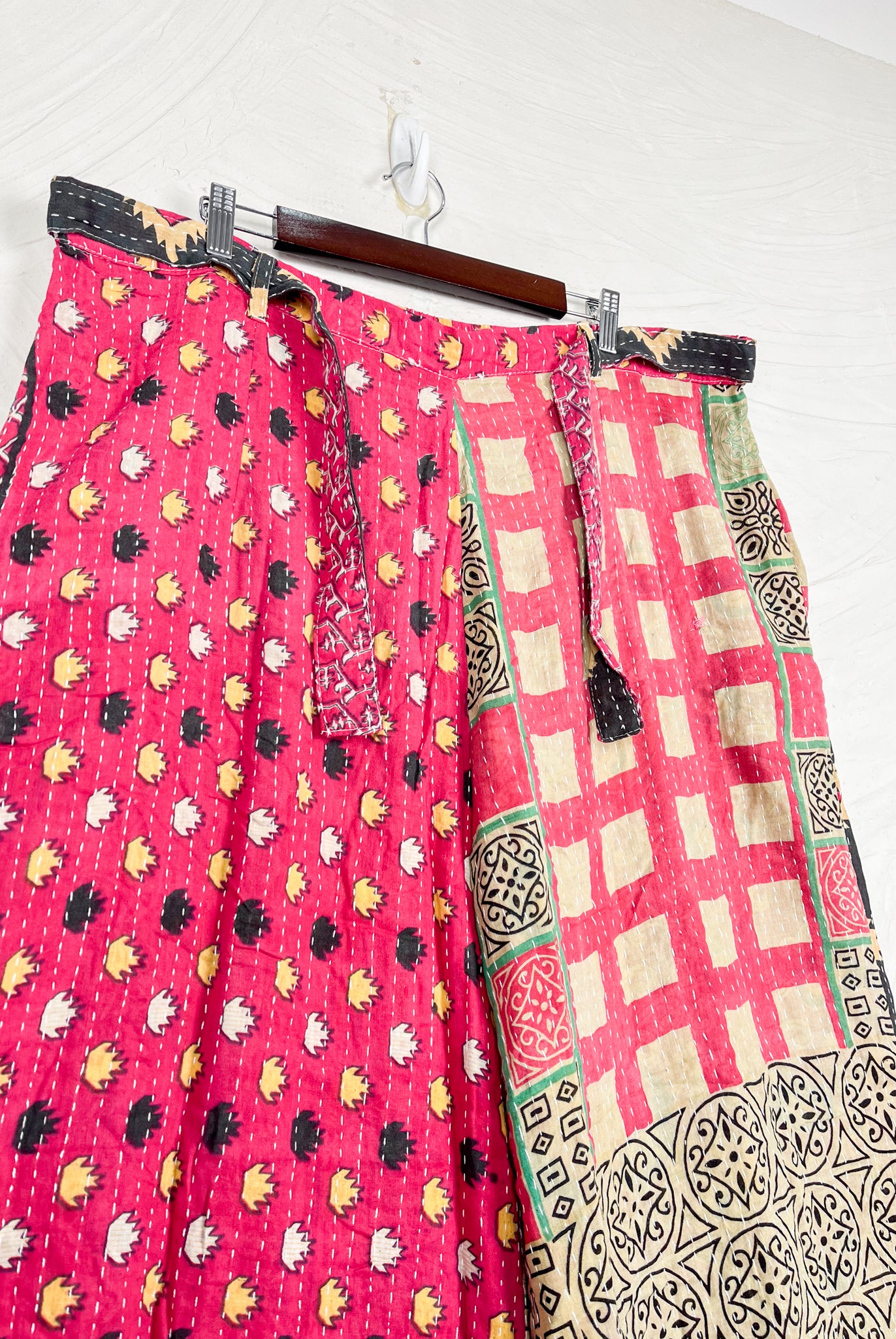 Kantha patchwork - Love Protect Sustain