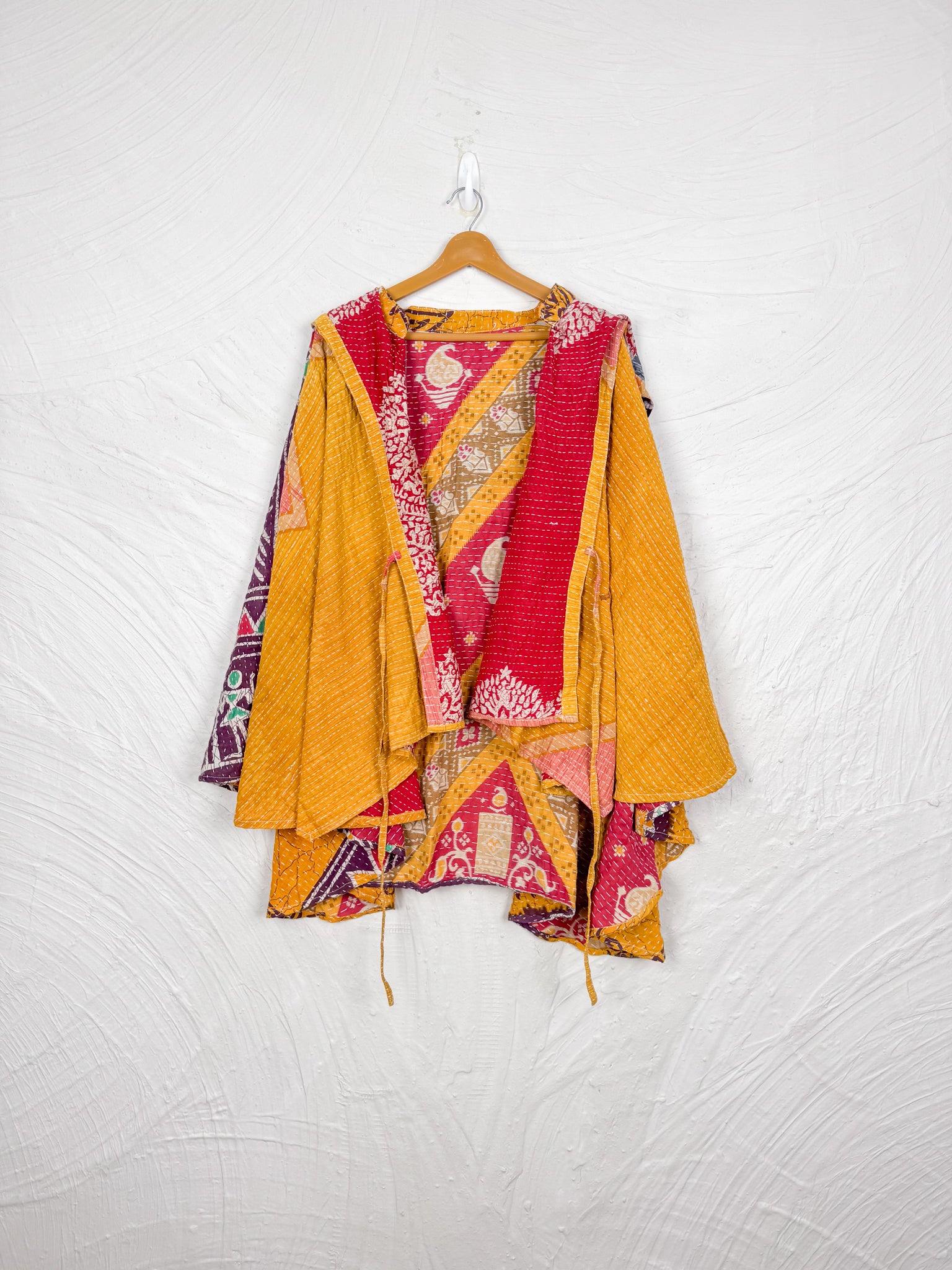 Kantha Poncho - Love Protect Sustain