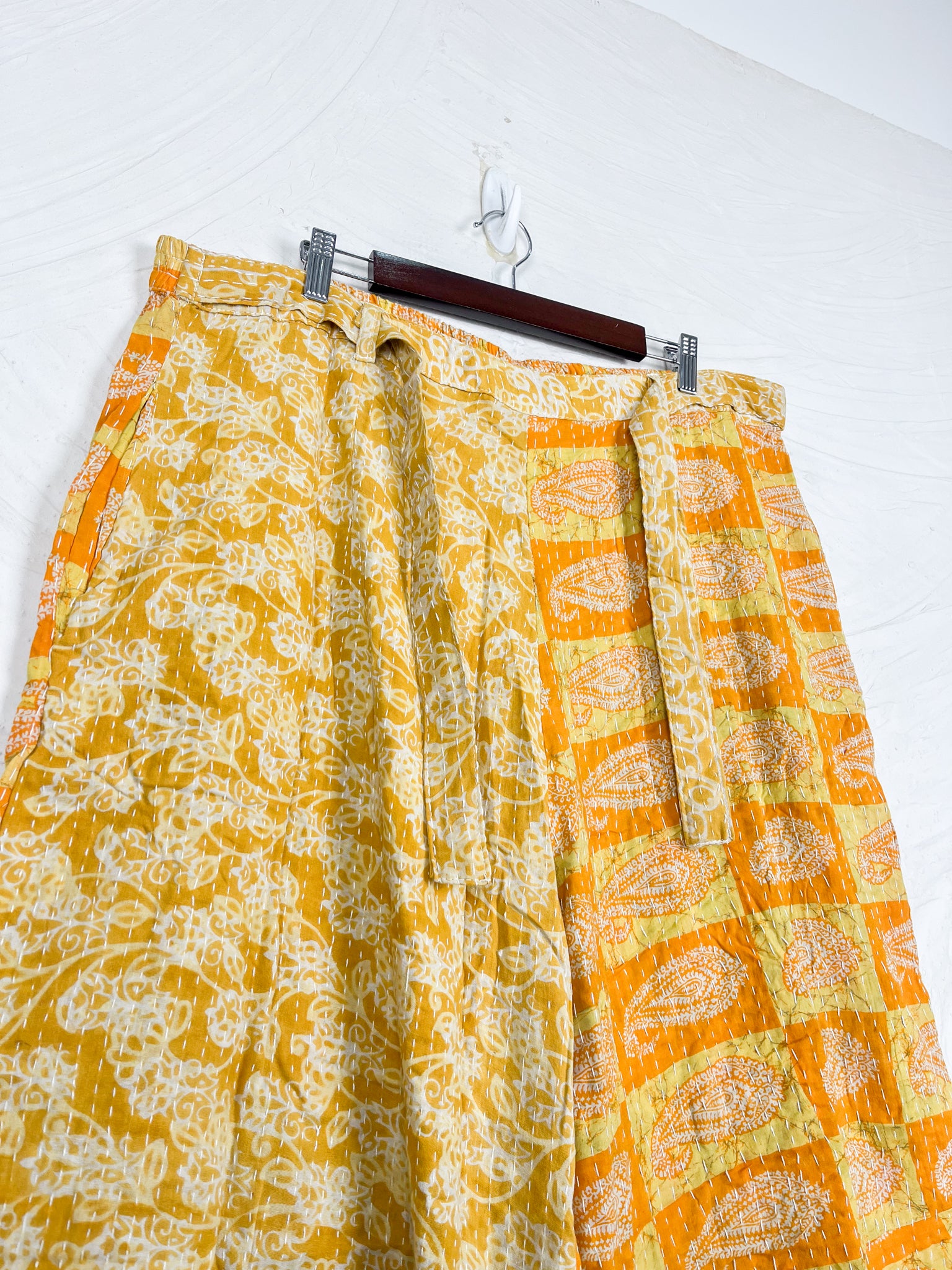 Large Size Women Kantha - Love Protect Sustain