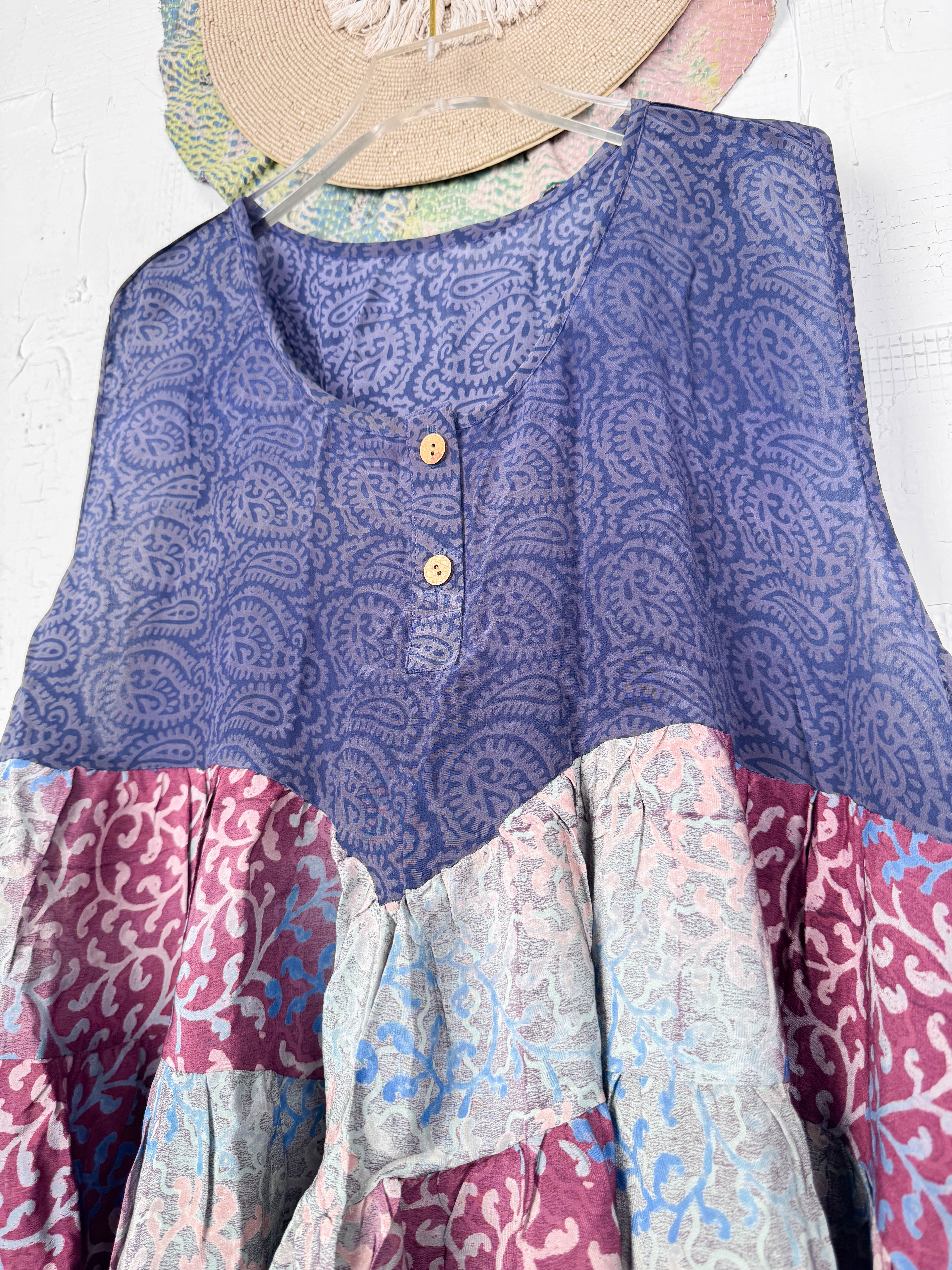 Layered silk top vintage - Love Protect Sustain