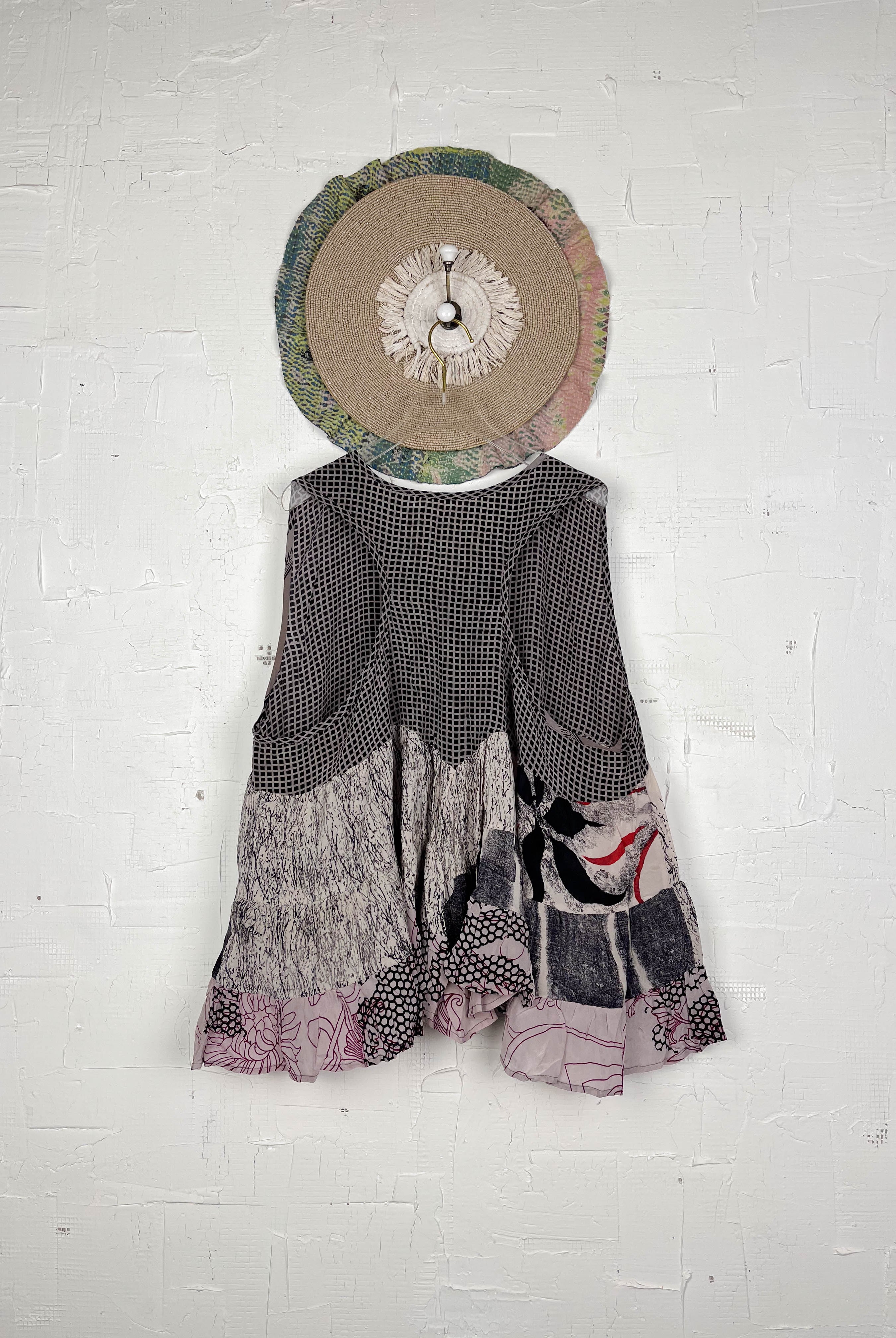 Light weight silk vest - Love Protect Sustain