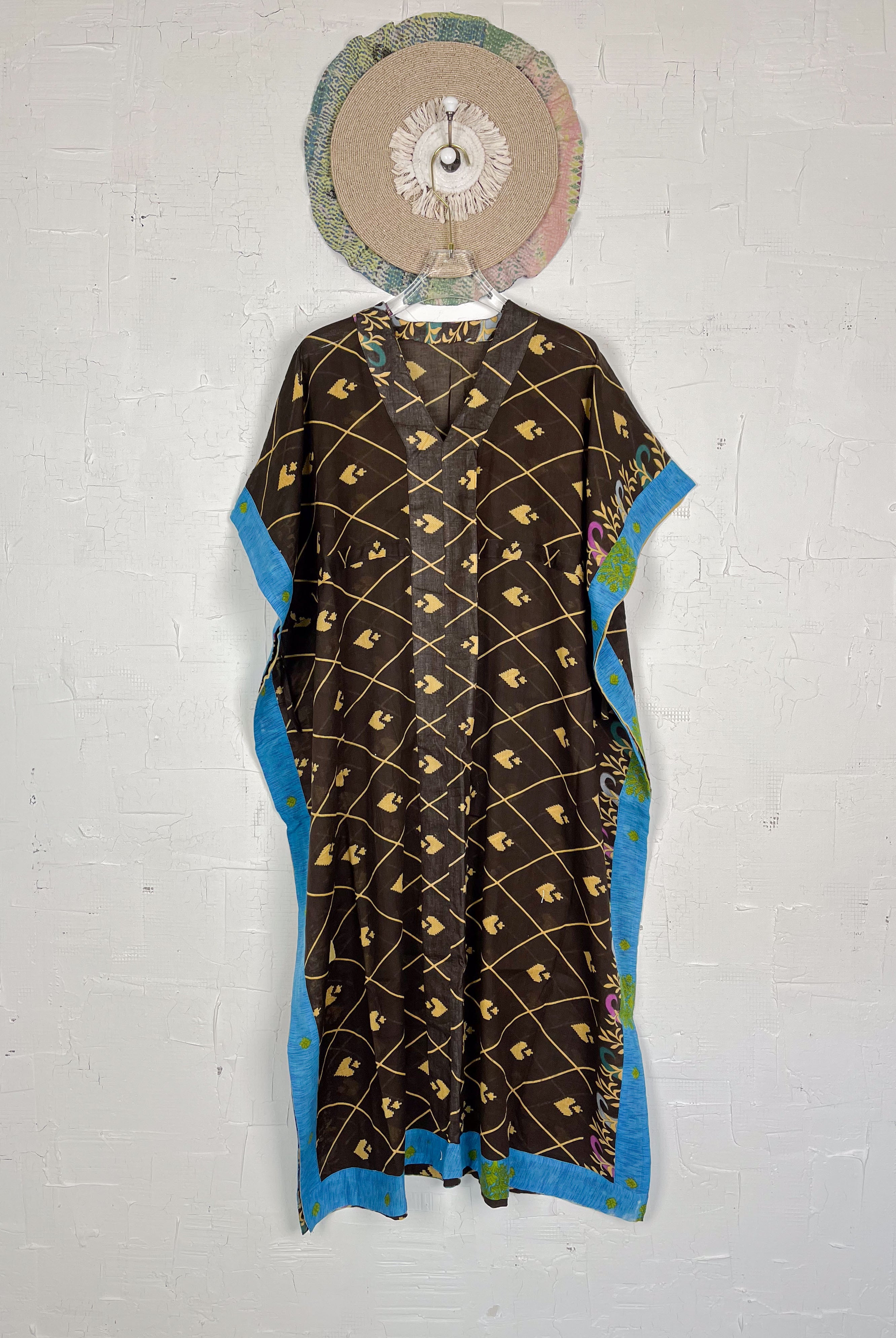 Oversized kaftan - Love Protect Sustain