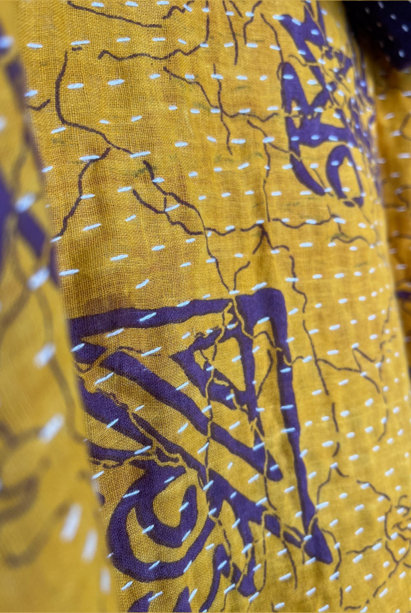 Patchwork kantha poncho - Love Protect Sustain