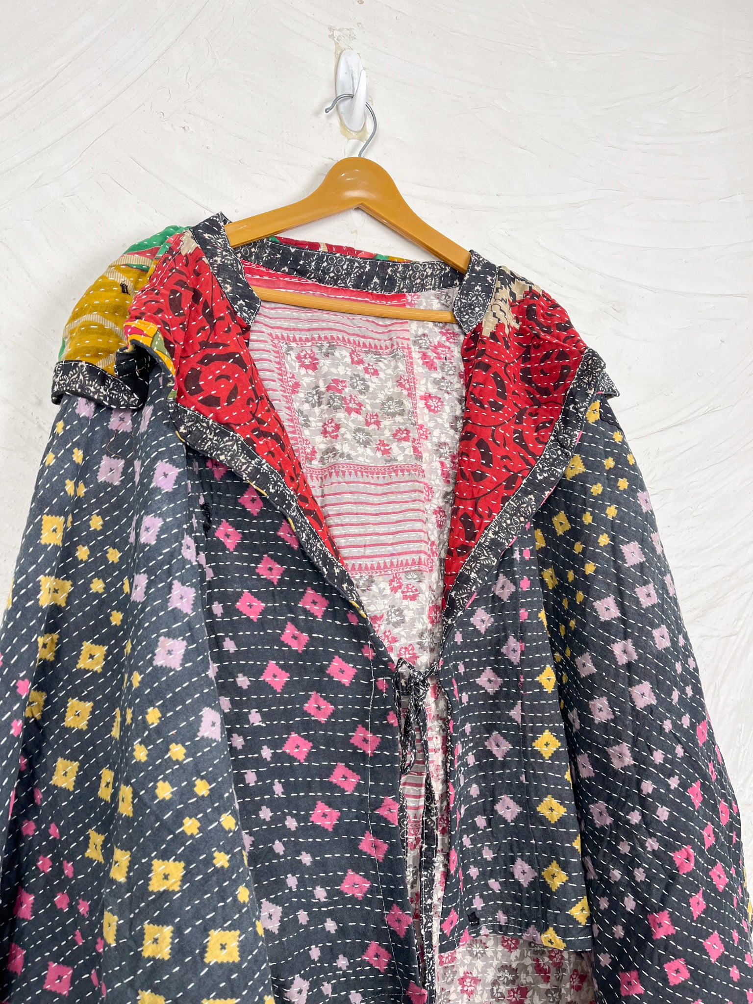 Quilted kantha poncho - Love Protect Sustain