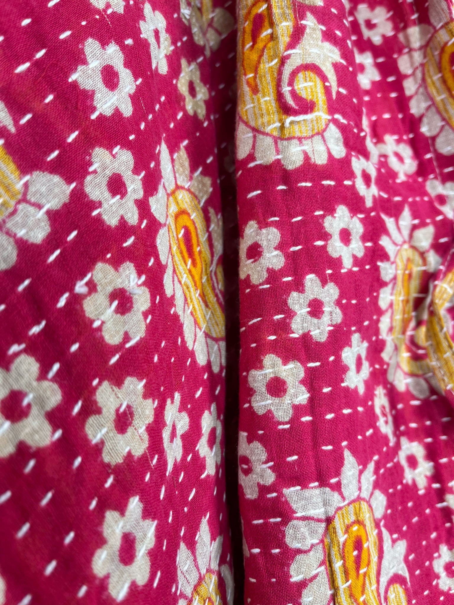 Quilted kantha poncho - Love Protect Sustain