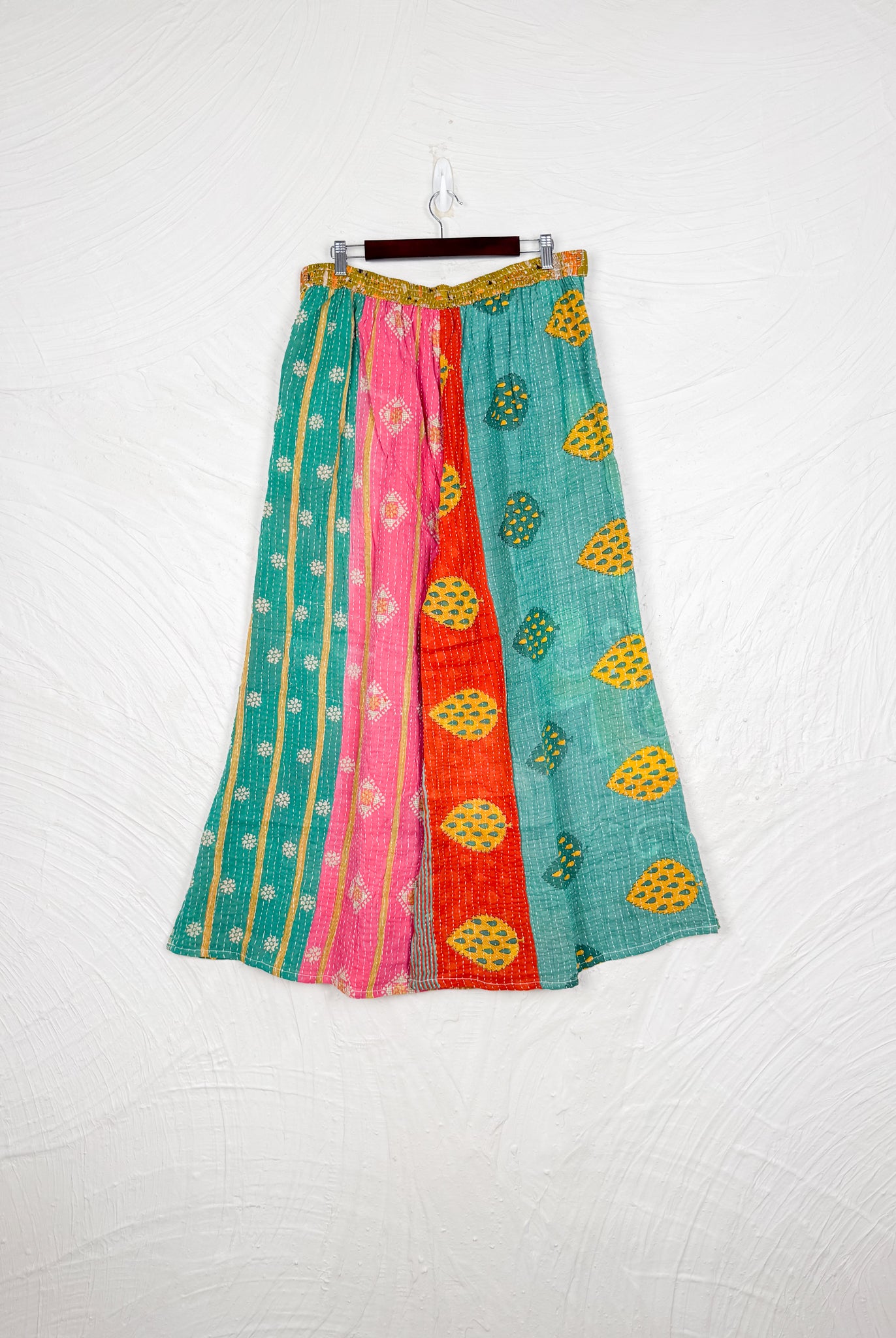 Relaxed fit Kantha pants - Love Protect Sustain