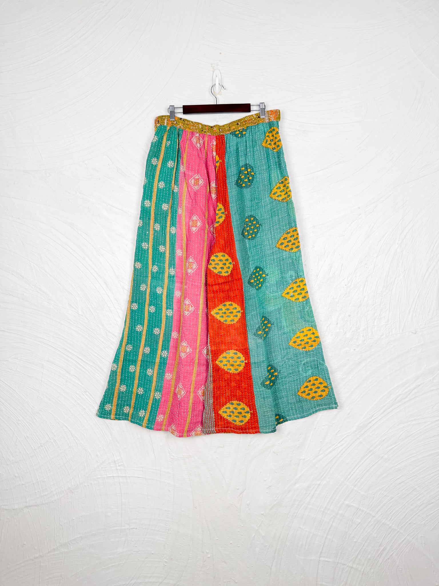 Relaxed fit Kantha pants - Love Protect Sustain