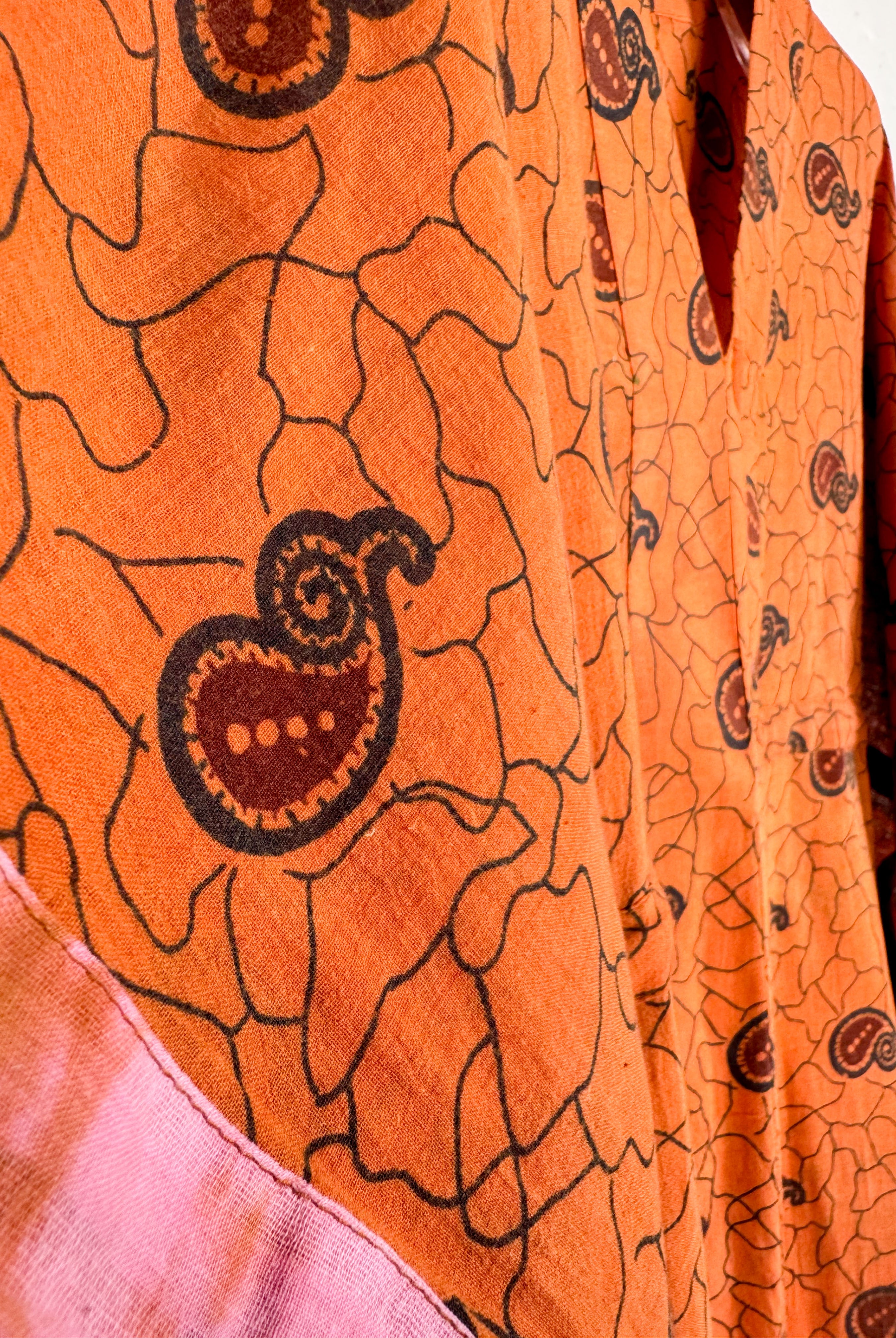 Relaxed fit kaftan - Love Protect Sustain