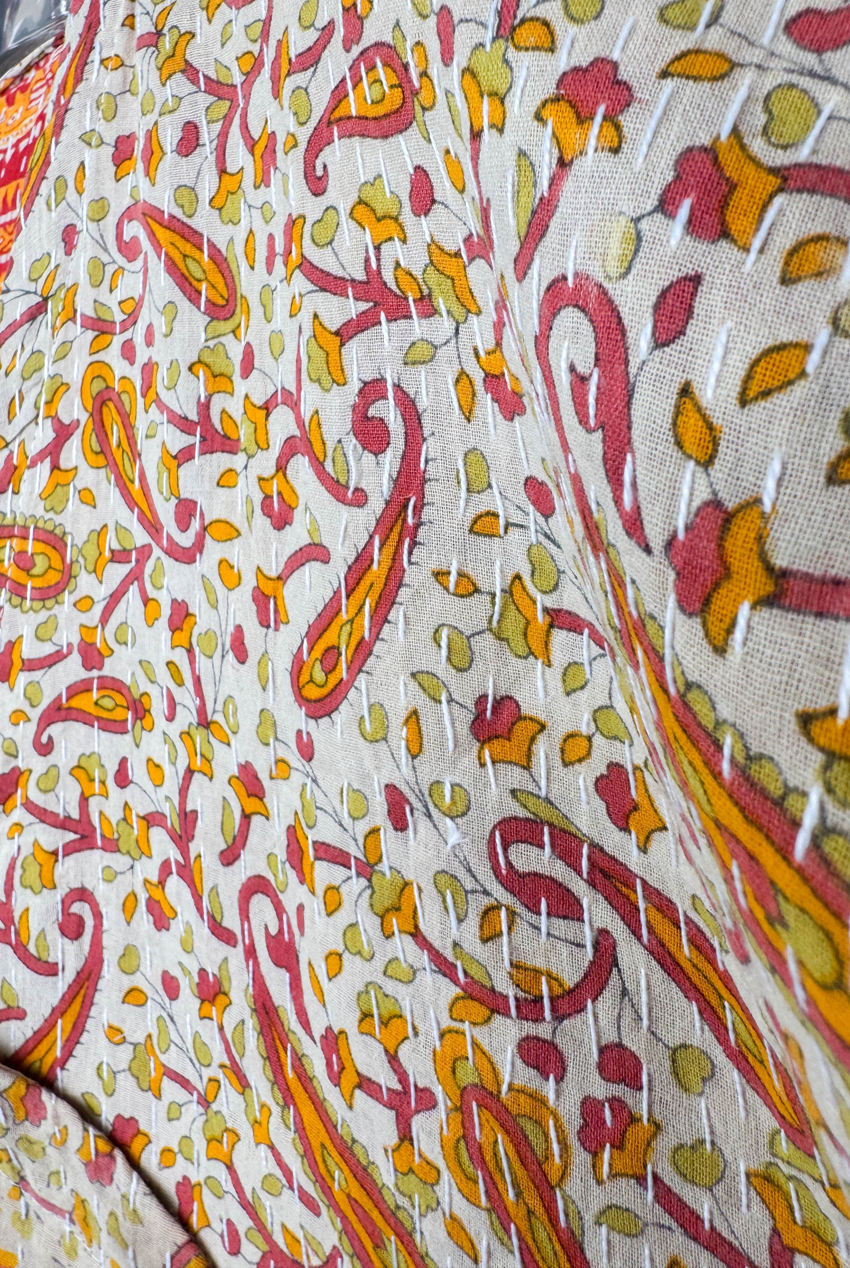 Retro crop top - Love Protect Sustain