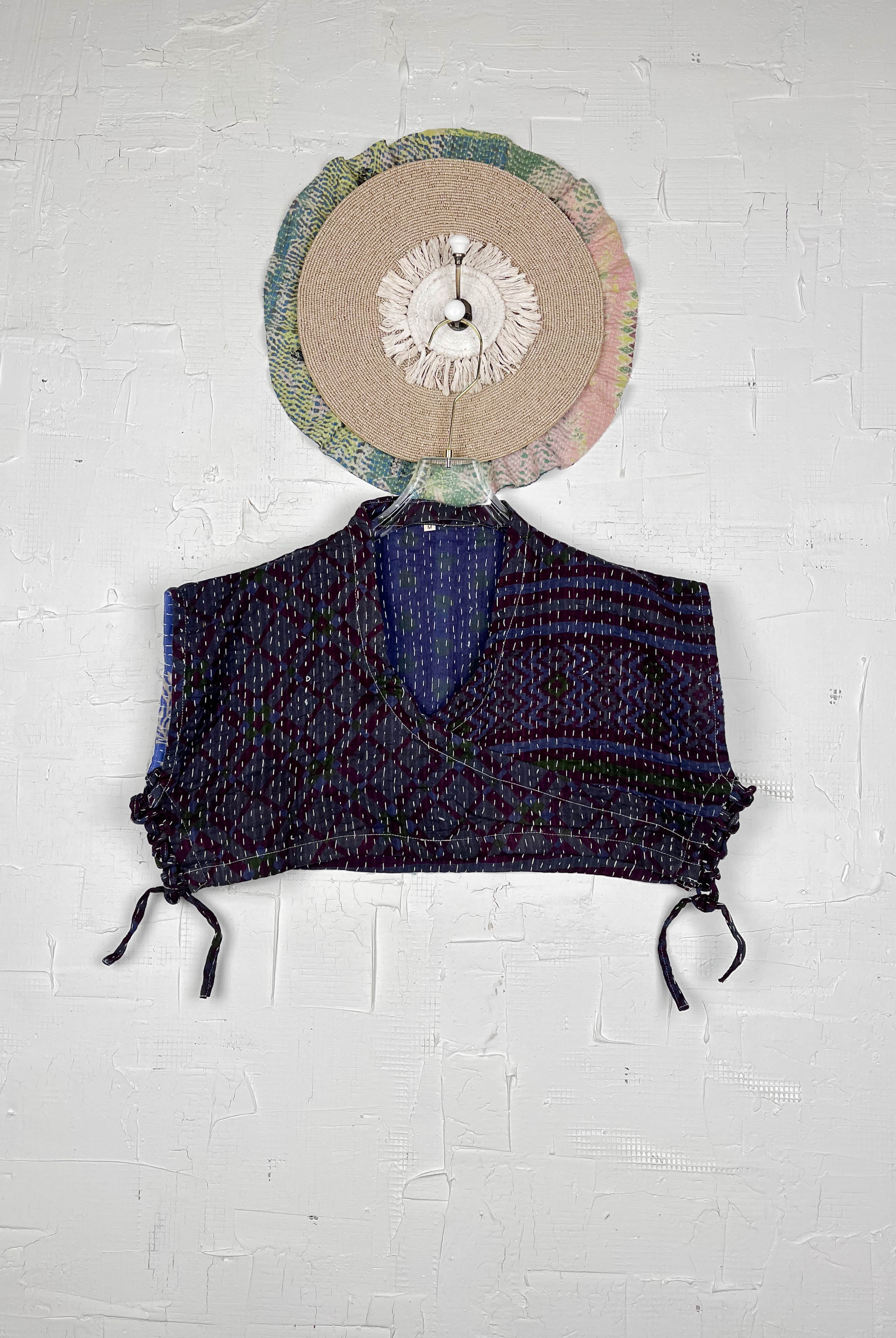 Retro crop top - Love Protect Sustain