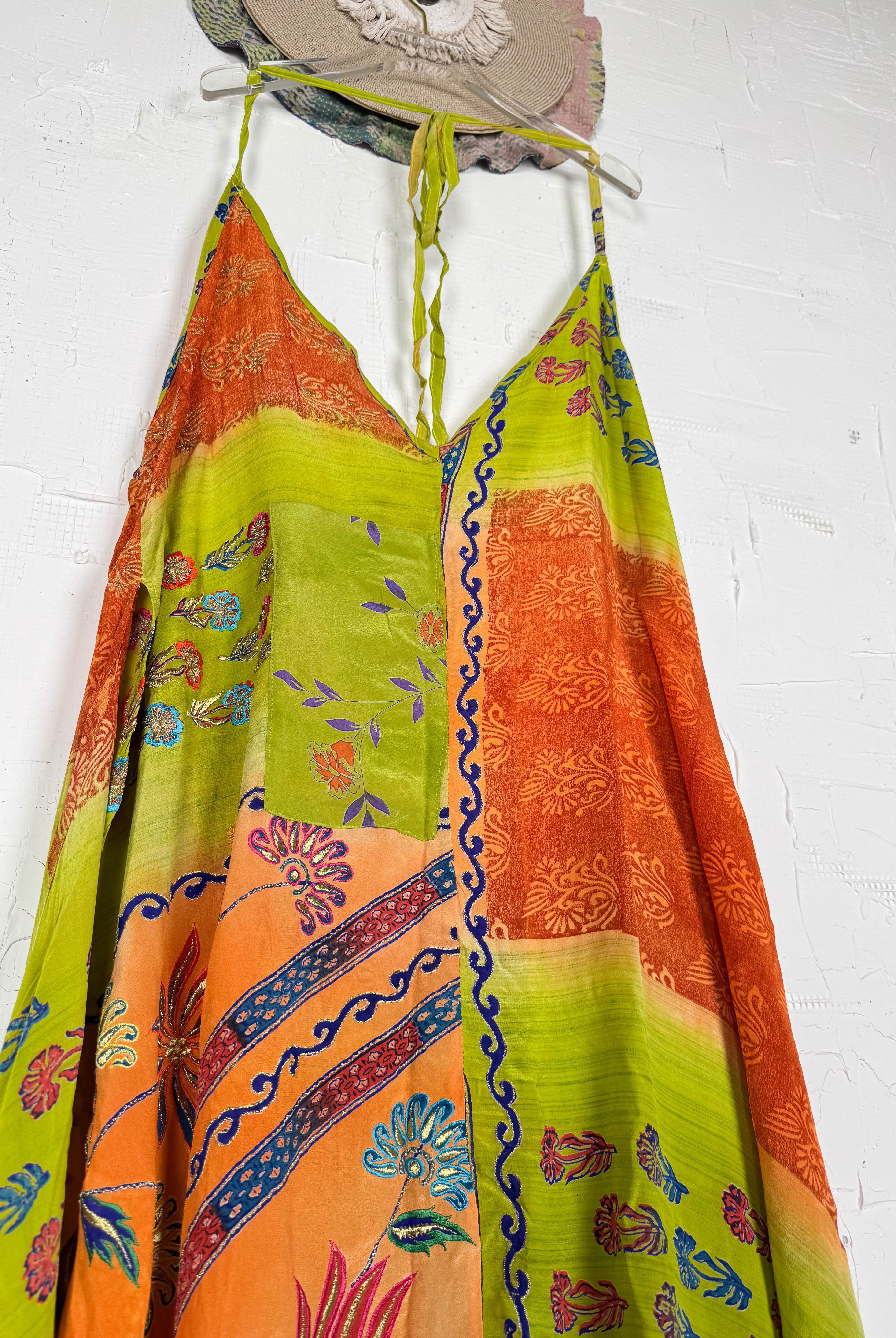 Retro silk dress - Love Protect Sustain