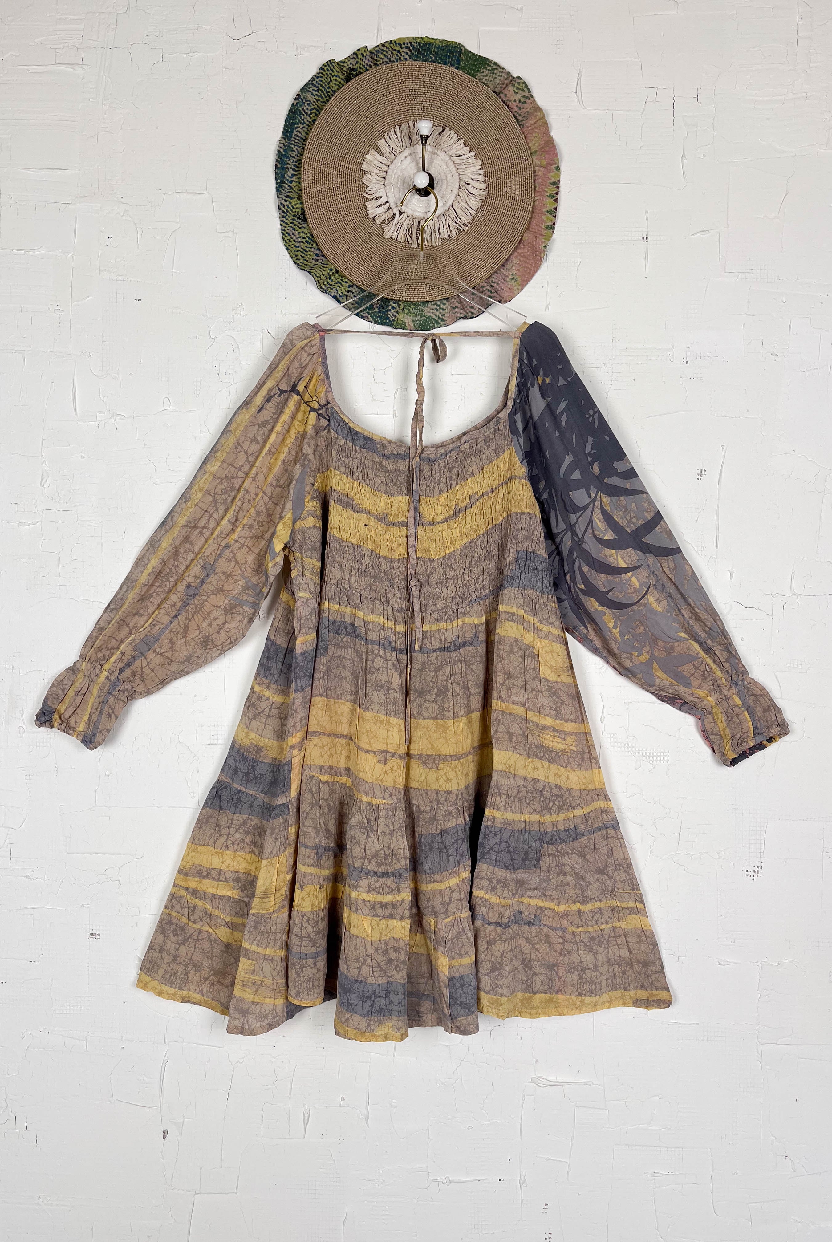 Short dress - Love Protect Sustain