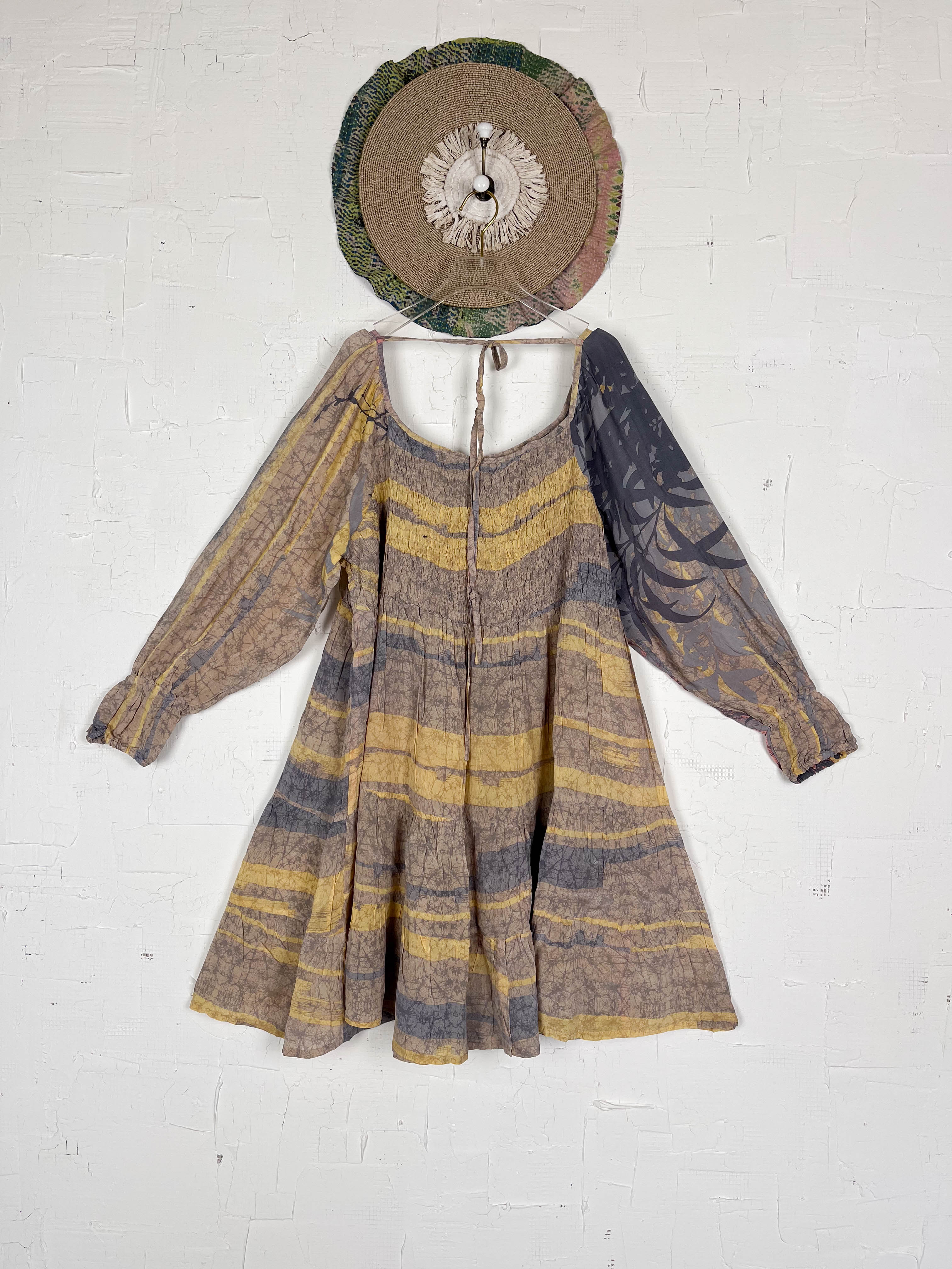 Short dress - Love Protect Sustain