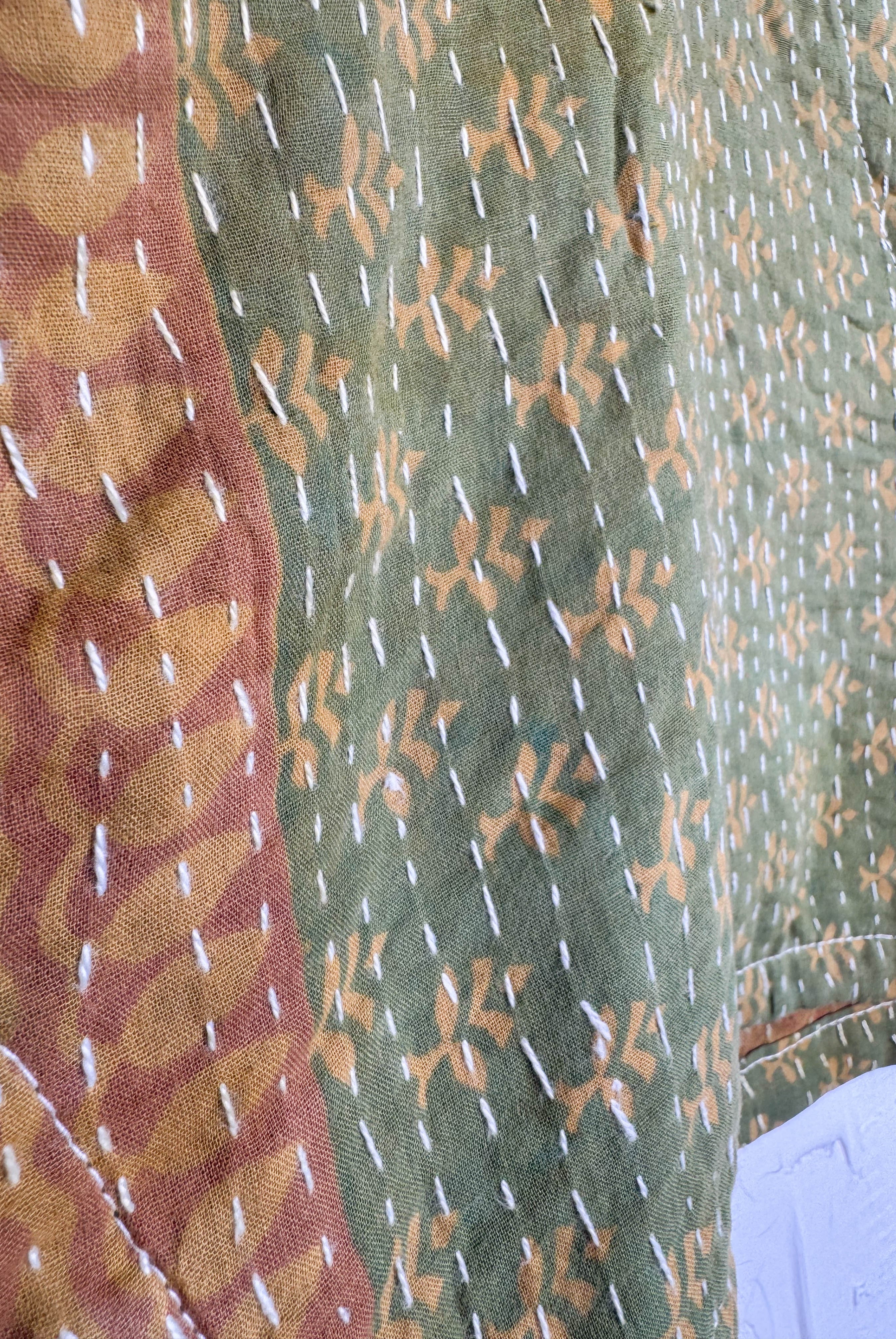 Short sleeve crop top - Love Protect Sustain