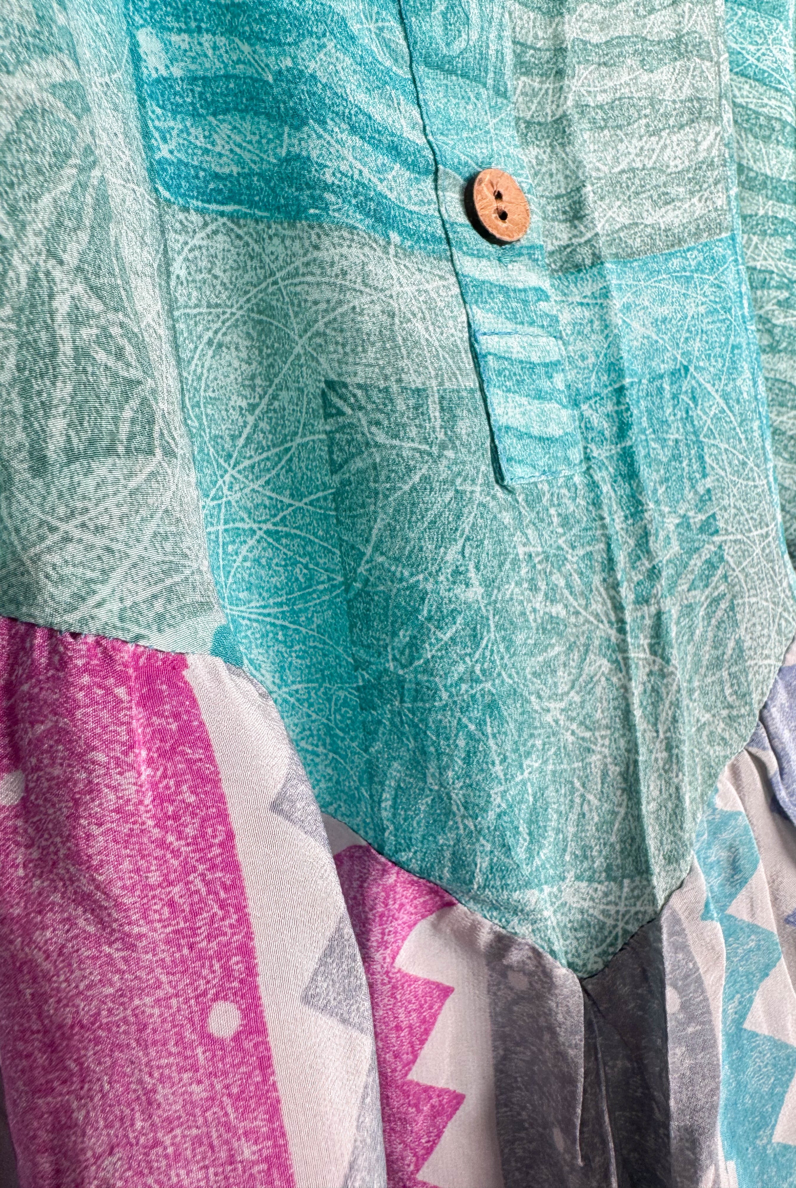 Silk top with patchwork - Love Protect Sustain