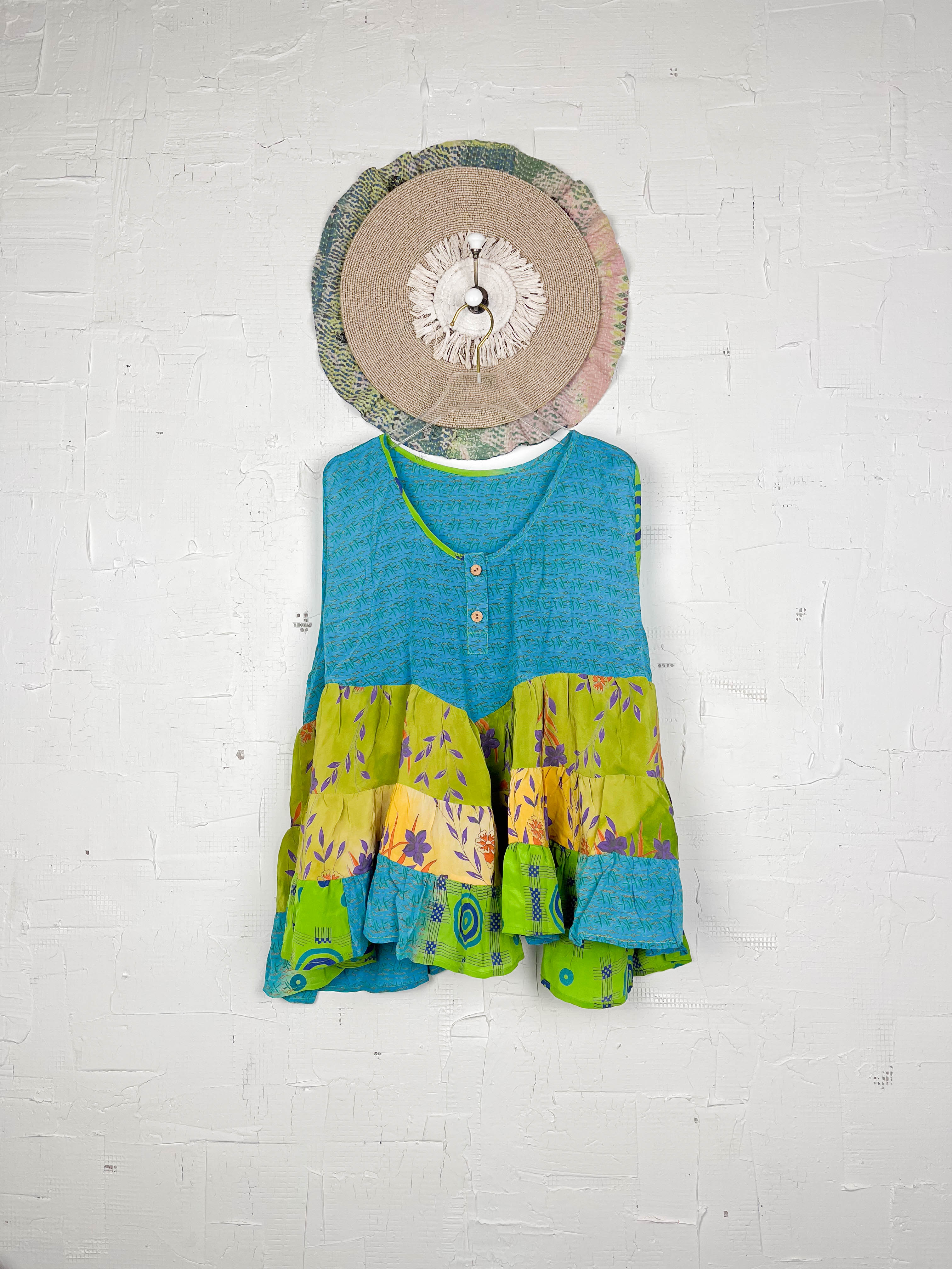 Silk top with patchwork - Love Protect Sustain