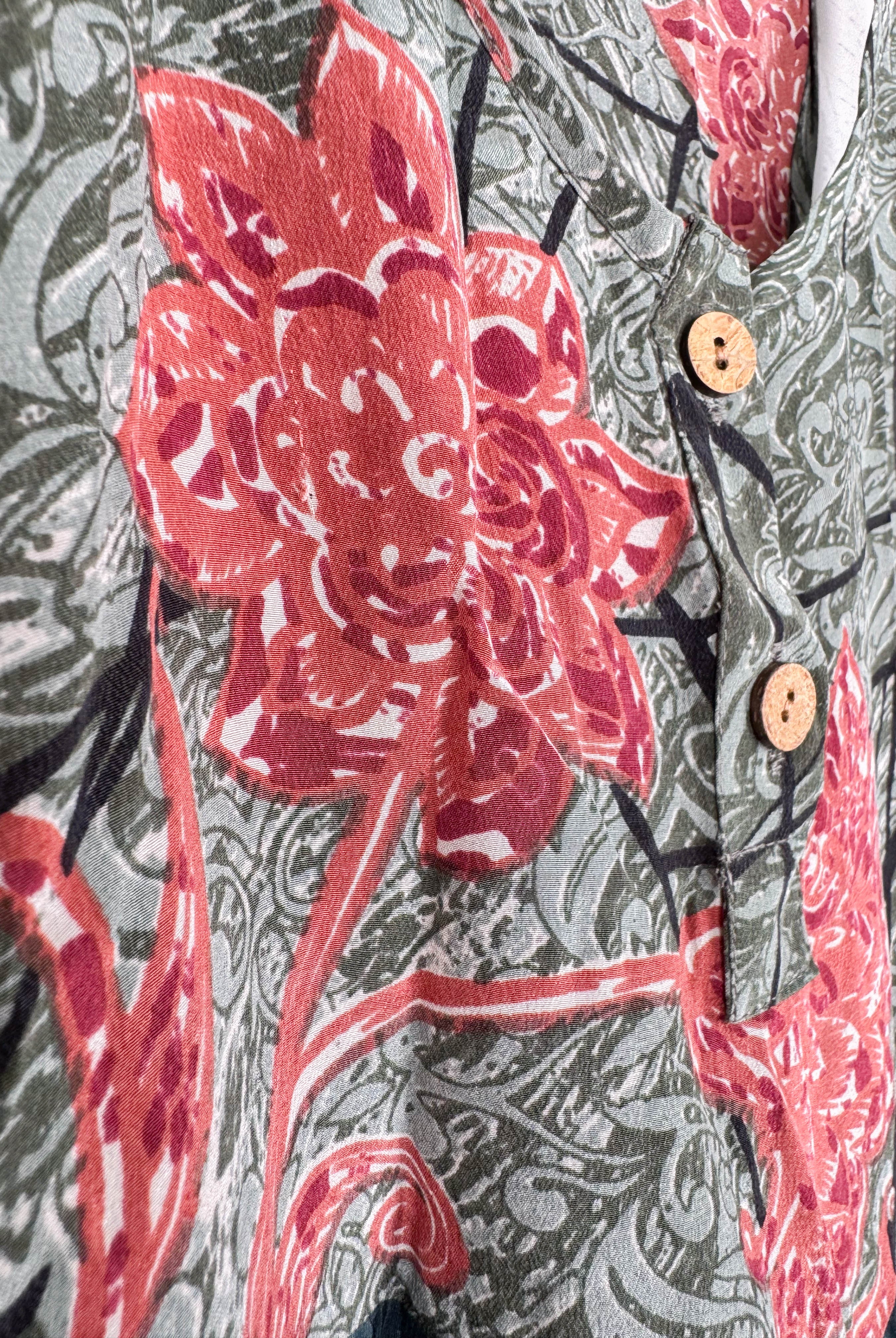 Summer Silk Vest - Love Protect Sustain