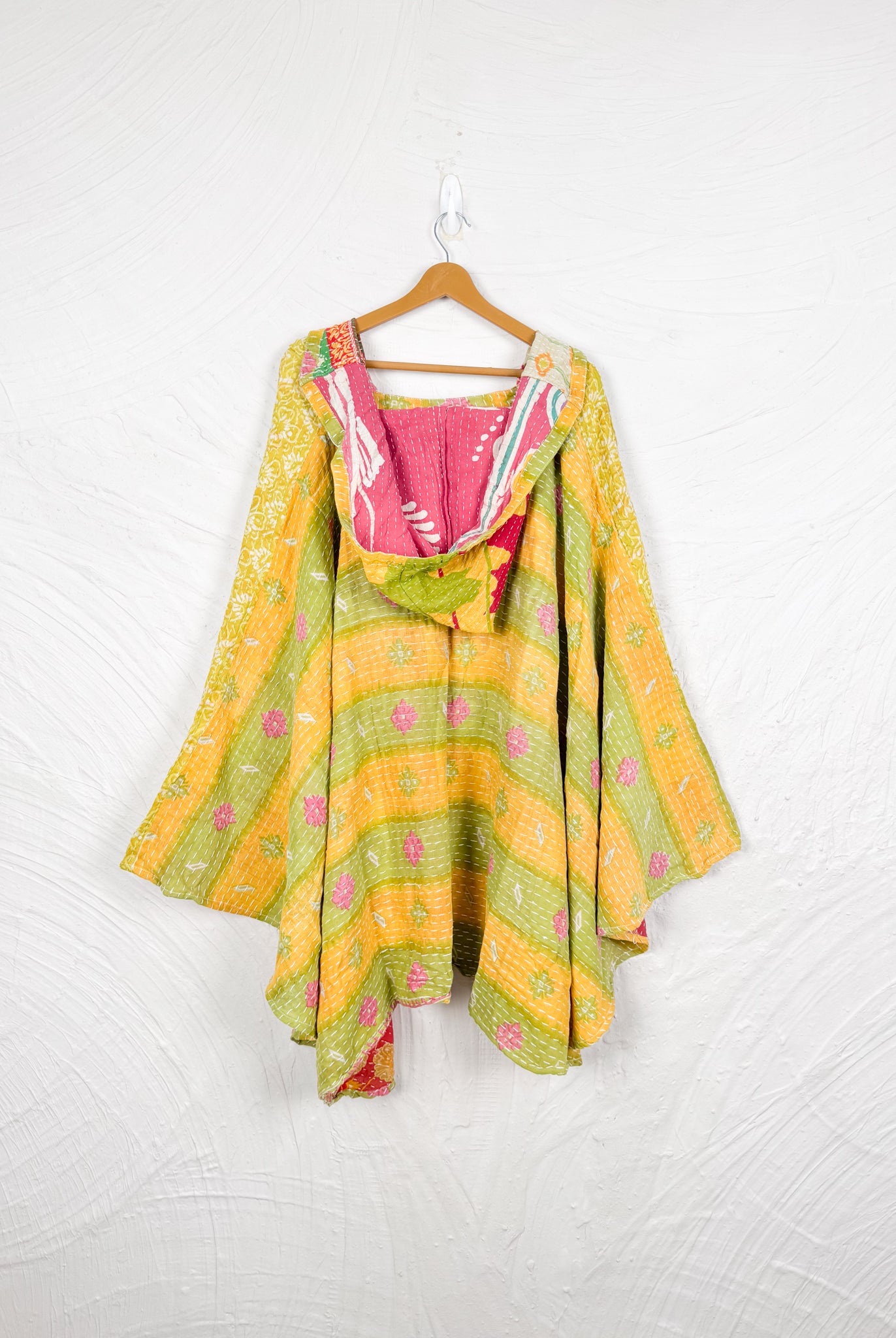 Summer kantha poncho - Love Protect Sustain