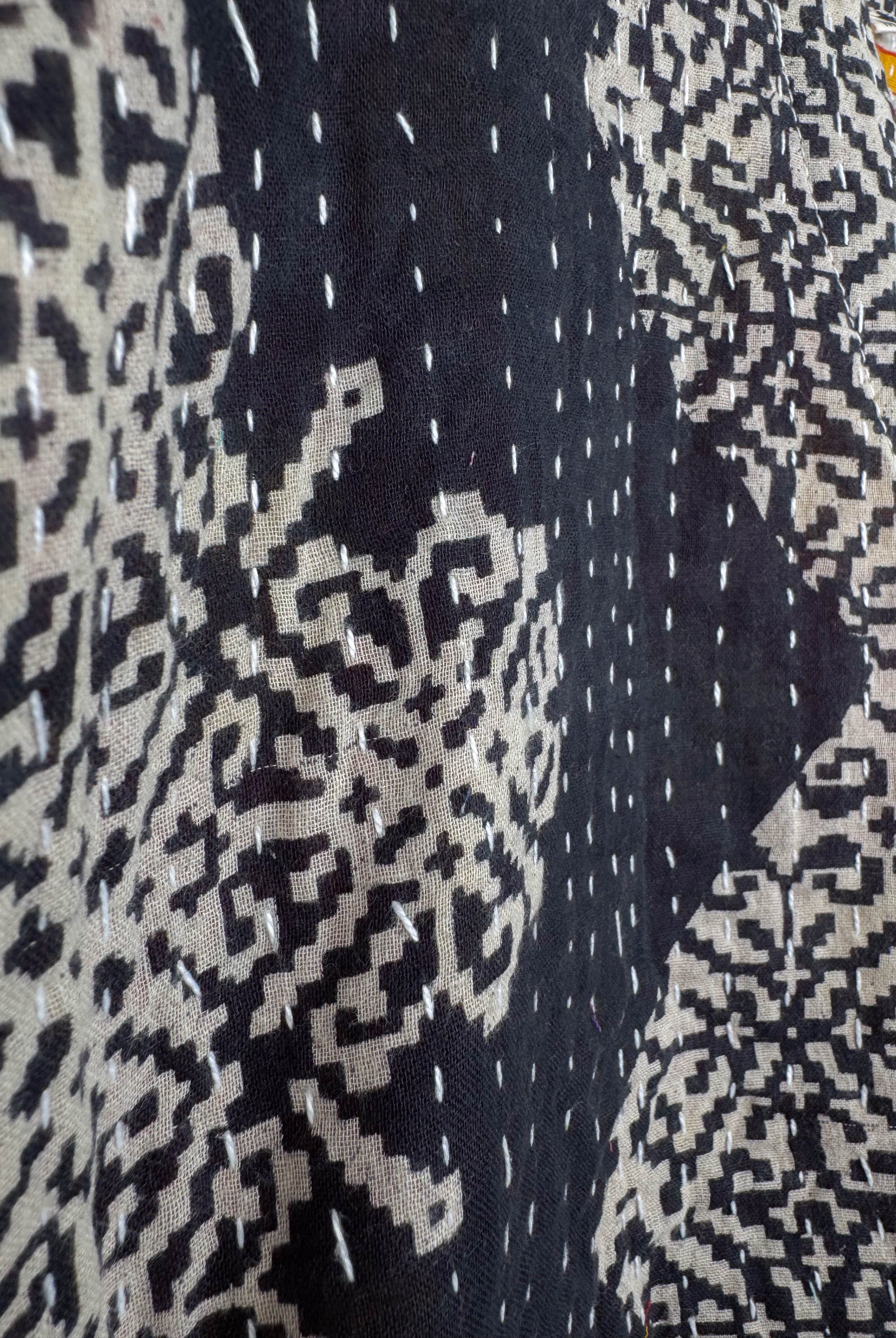 Sustainable crop top - Love Protect Sustain