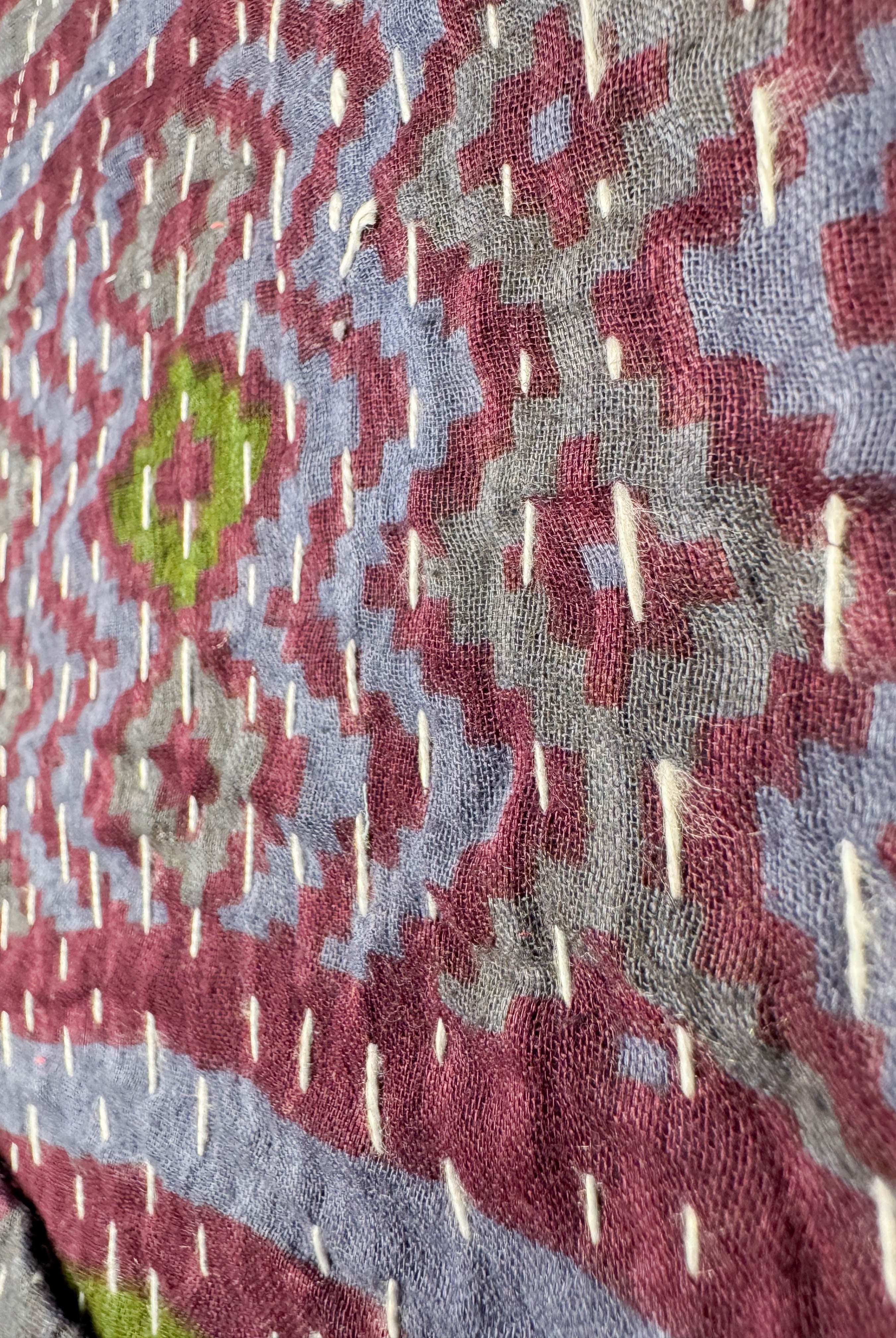 Sustainable crop top - Love Protect Sustain