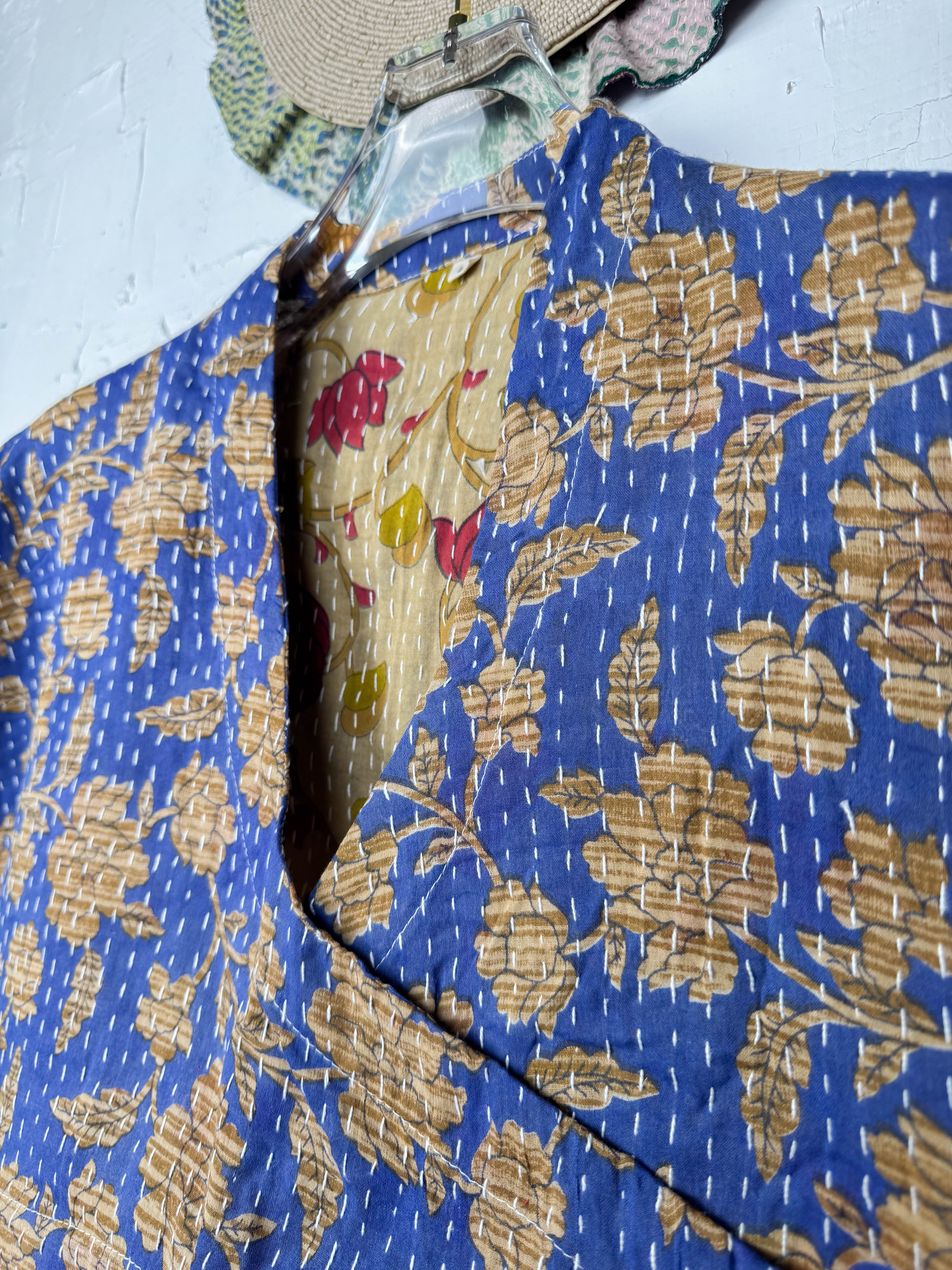 Sustainable crop top - Love Protect Sustain